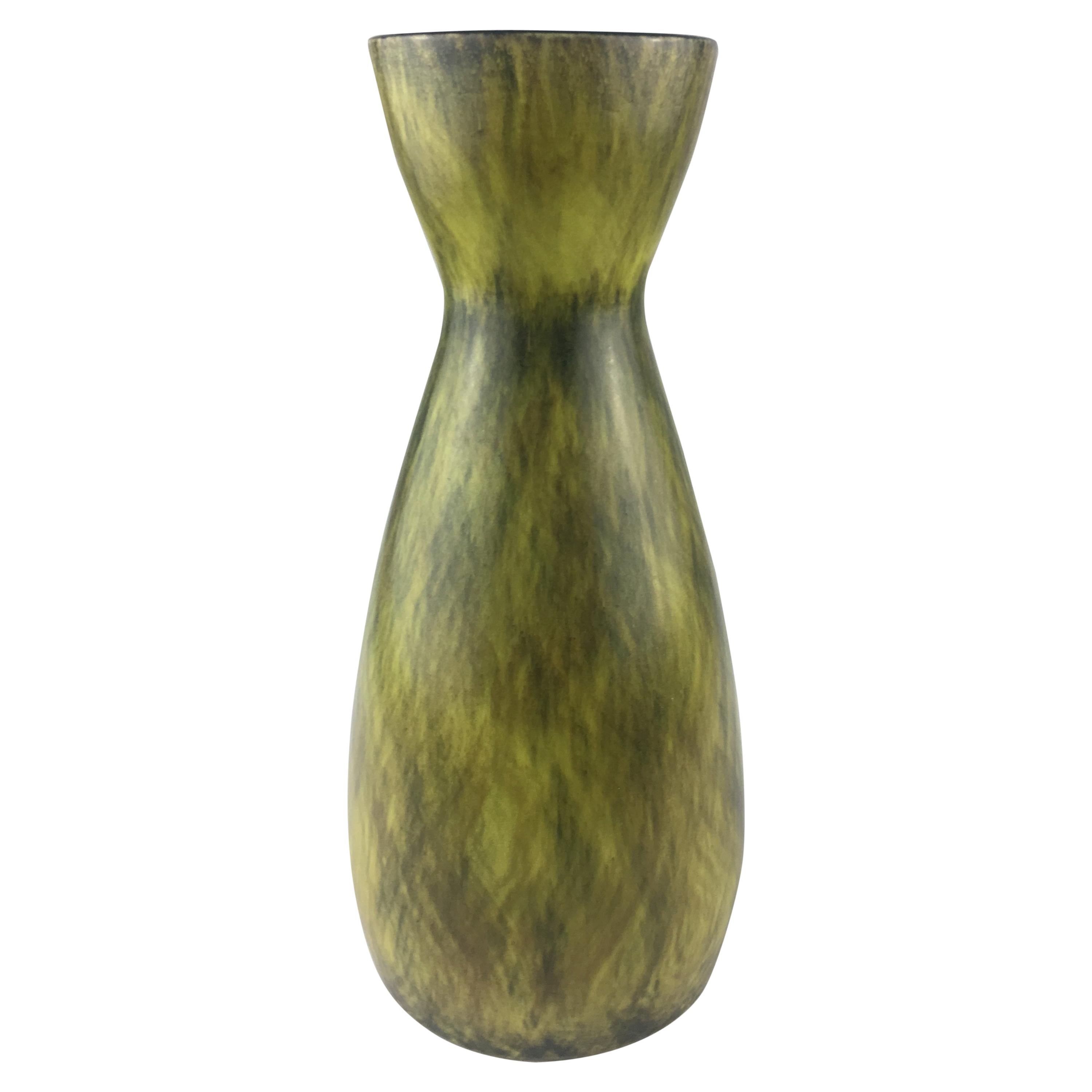 Saint Clement Französisch Mitte des 20. Jahrhunderts Keramik-Vase 