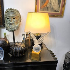 Exquisite Frosted Crystal Dove Figurine: A Symbol of Elegance and Serenity