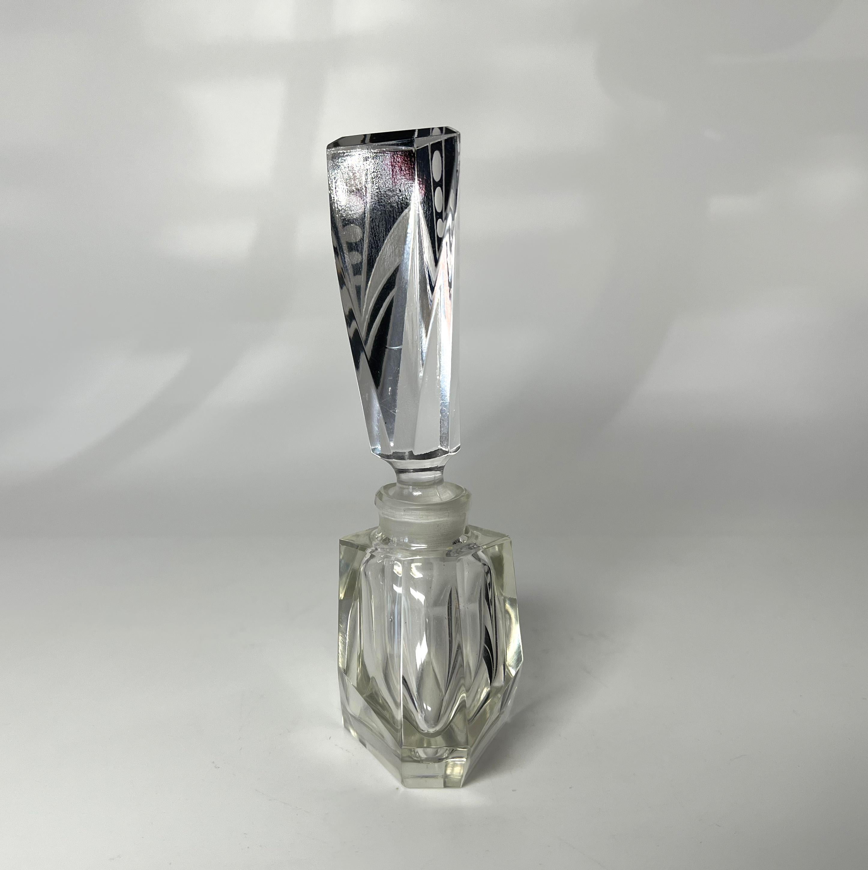 Exquisite Geometric Czech Art Deco Black Enamel Crystal Perfume Bottle 1930's In Good Condition For Sale In Rothley, Leicestershire