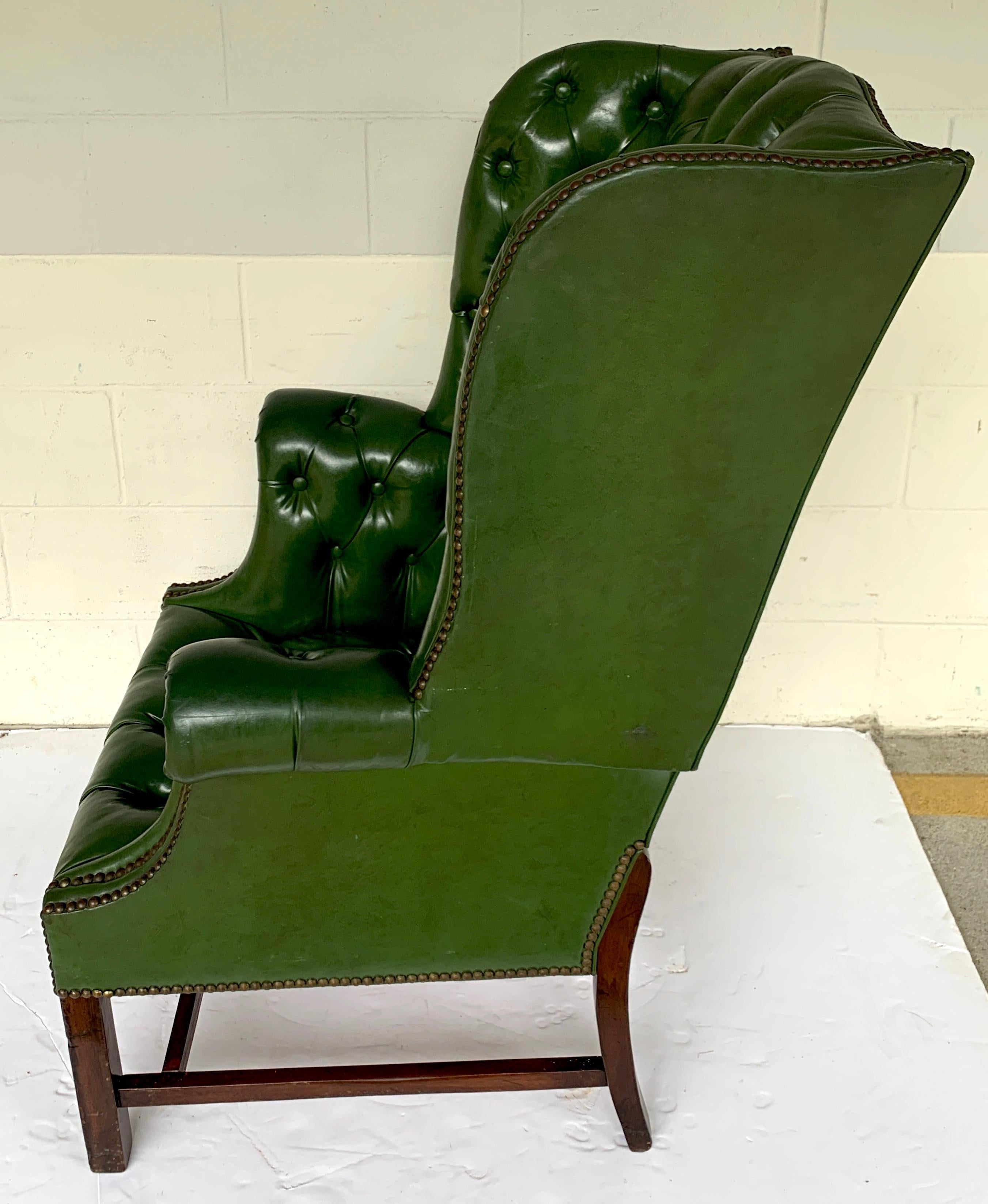 Exquisite George III Mahogany Green Leather Chesterfield Wing Chair 1