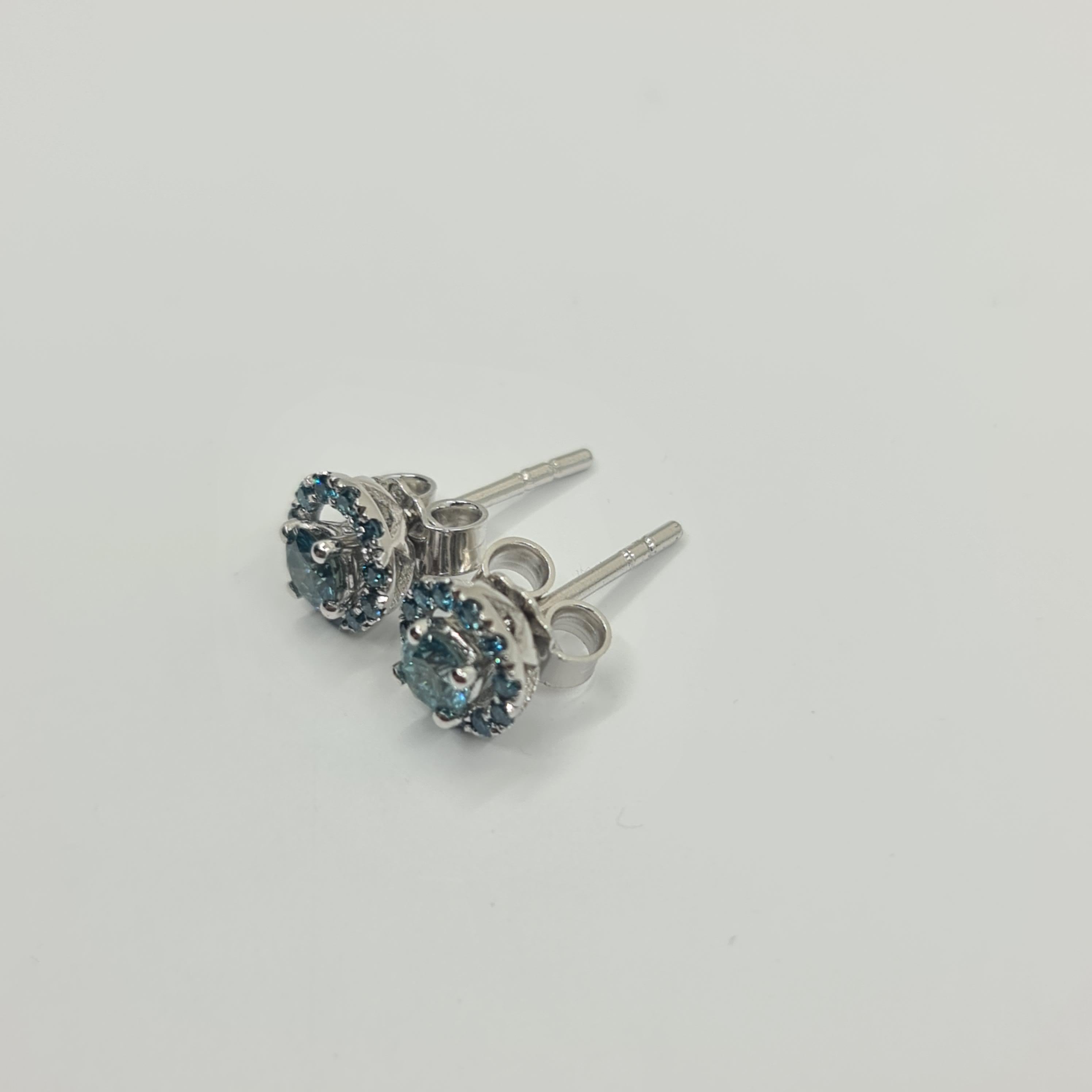 Exquisite GIA Certified Solitaire Diamond Studs 0.18/0.19 Carat Fancy Blue-Green For Sale 6