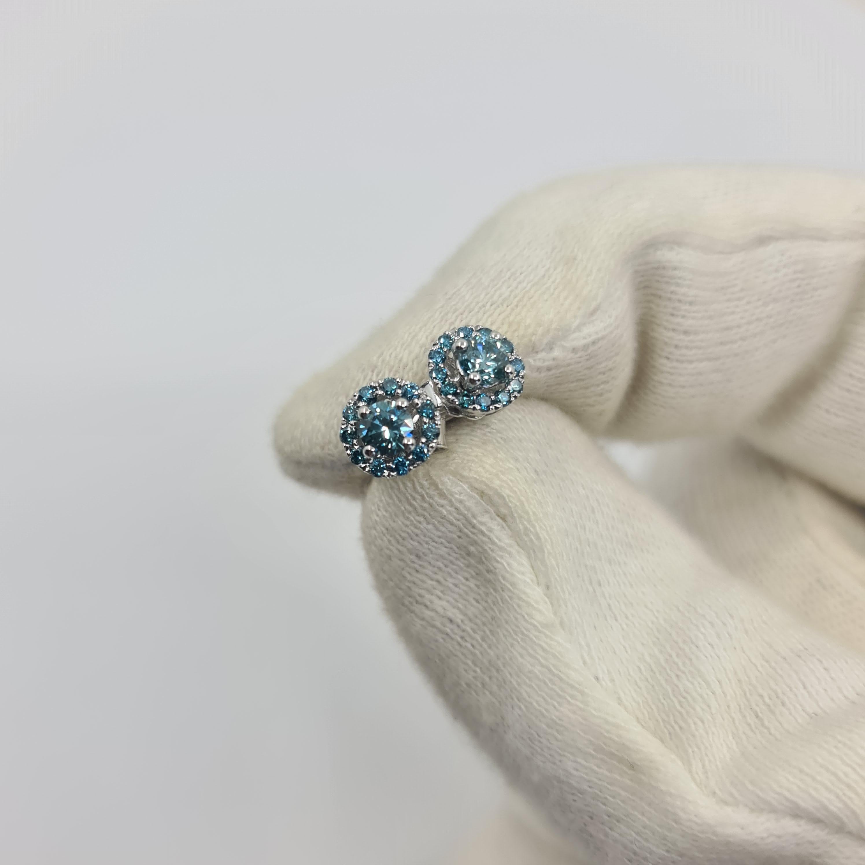 Exquisite GIA Certified Solitaire Diamond Studs 0.18/0.19 Carat Fancy Blue-Green For Sale 1