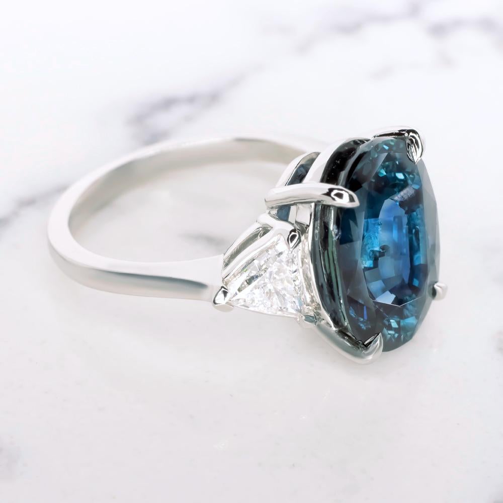 Exquisite GIA GRS Certified 8.54 Carat Oval No Heated Sapphire Ring In New Condition For Sale In Rome, IT