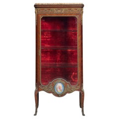 Vitrine exquise montée sur bronze doré par François Linke