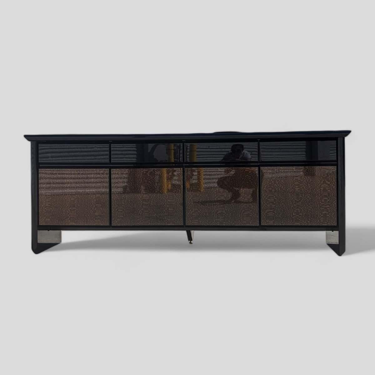 Buffet italiano, aparador de Giorgio Collection para Saporiti, c. 1980 en venta 2