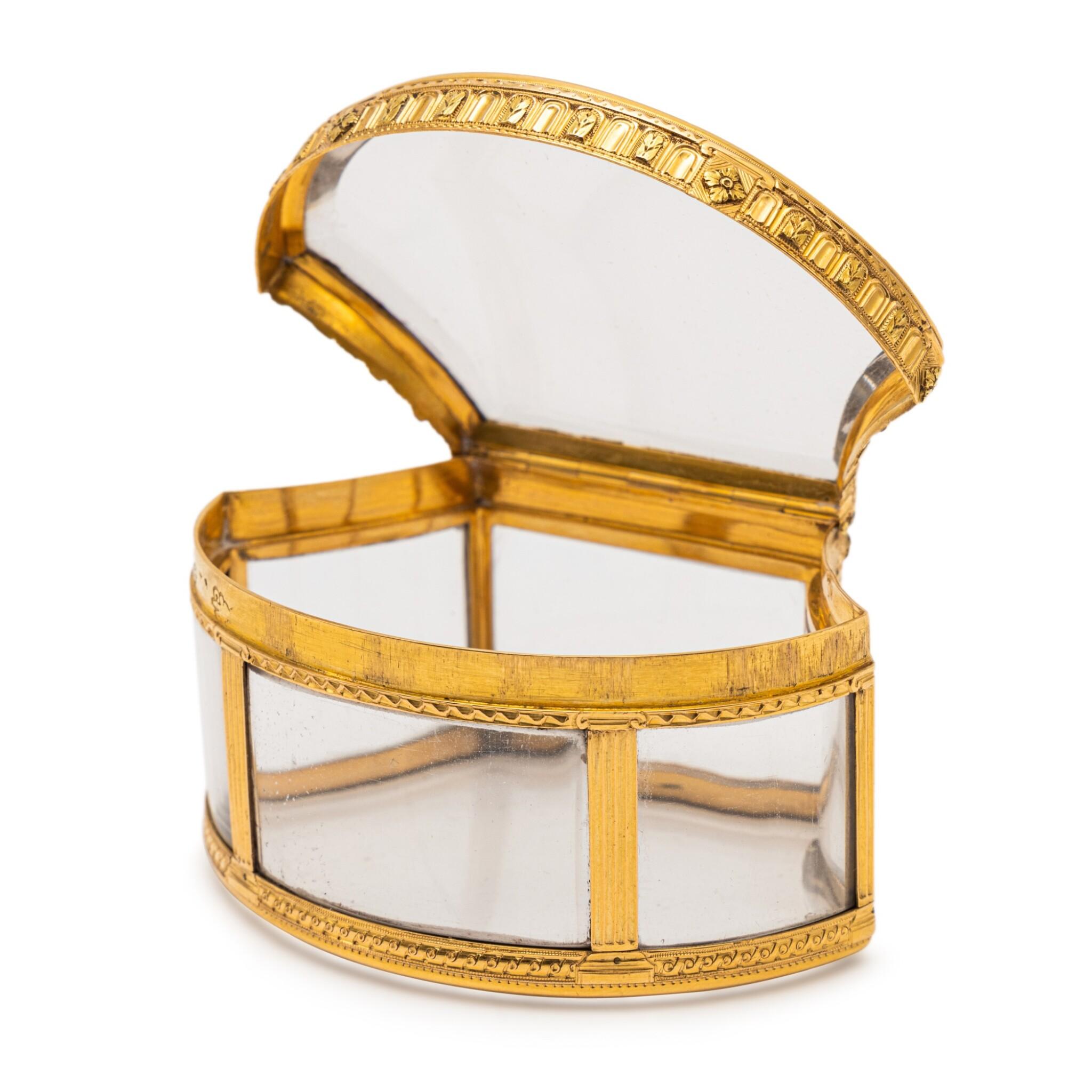 18th Century Exquisite Gold and Rock Crystal Snuff Box For Sale