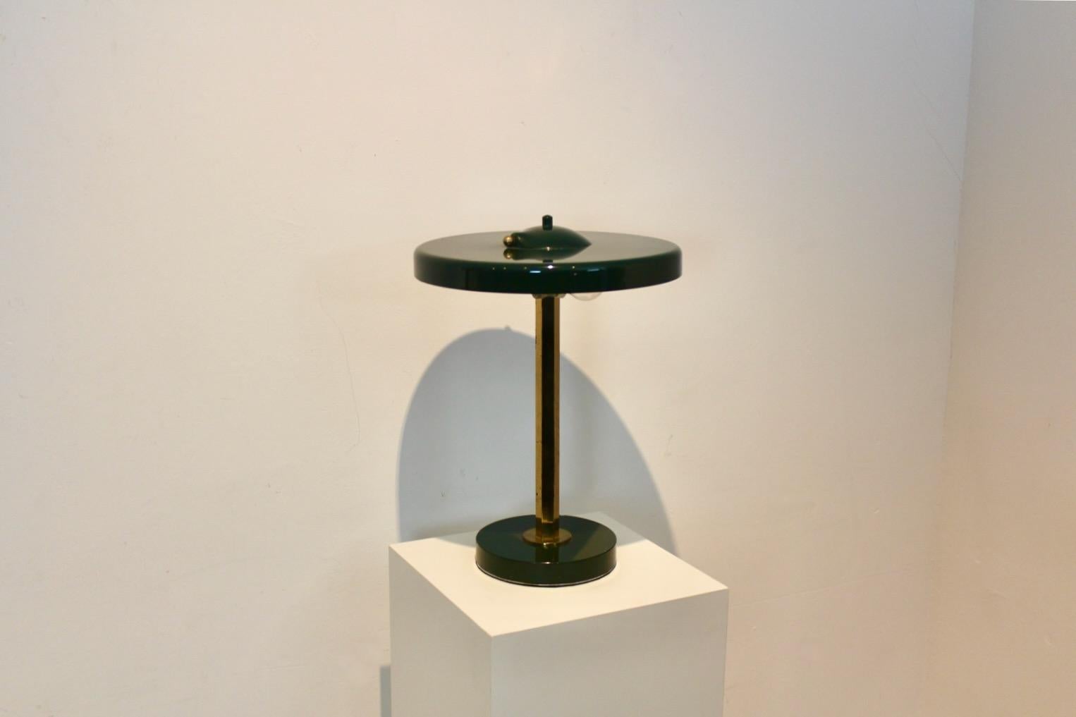 20th Century Exquisite Green and Brass French Table Lamp For Sale