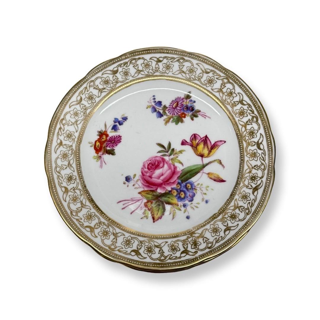 Rococo Exquise Hammersley & Co. Assiettes à dessert en porcelaine peintes à la main, début du 20e siècle en vente