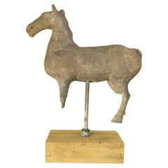 Exquisito  Caballo de cerámica de la dinastía Han
