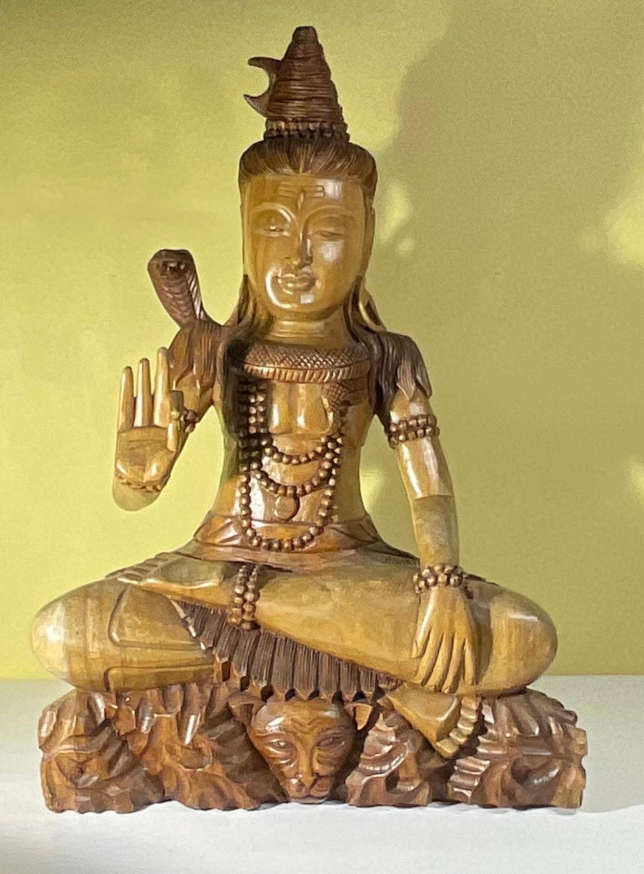 Magnifique sculpture de Shiva en bois sculptée à la main - Un chef-d'œuvre spirituel 25 x 17 en vente 7