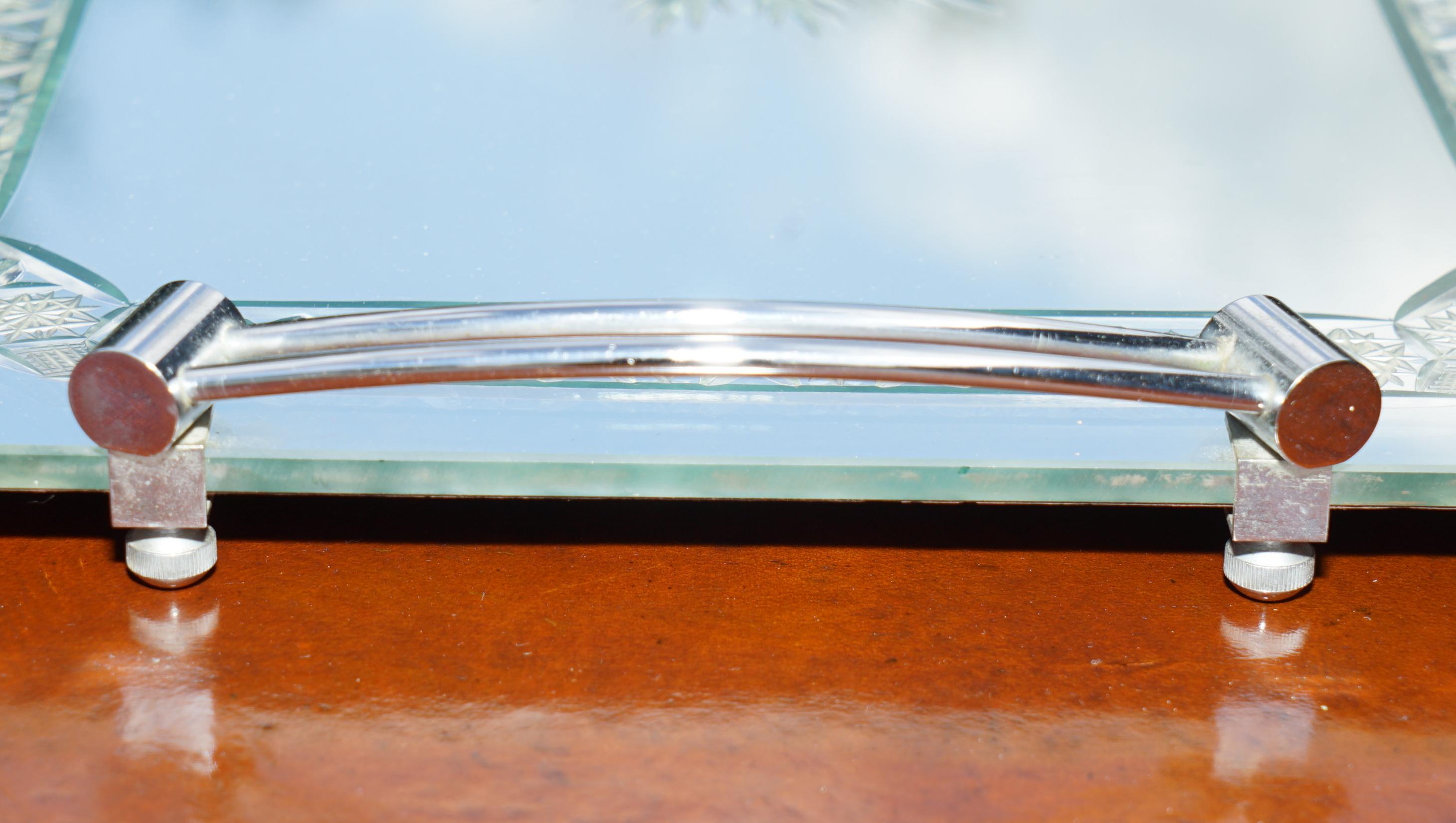 EXQUISITE HAND MADE IN ITALY VENETiAN ETCHED GLASS TRAY BOUGHT IT ASPREY & CO For Sale 2