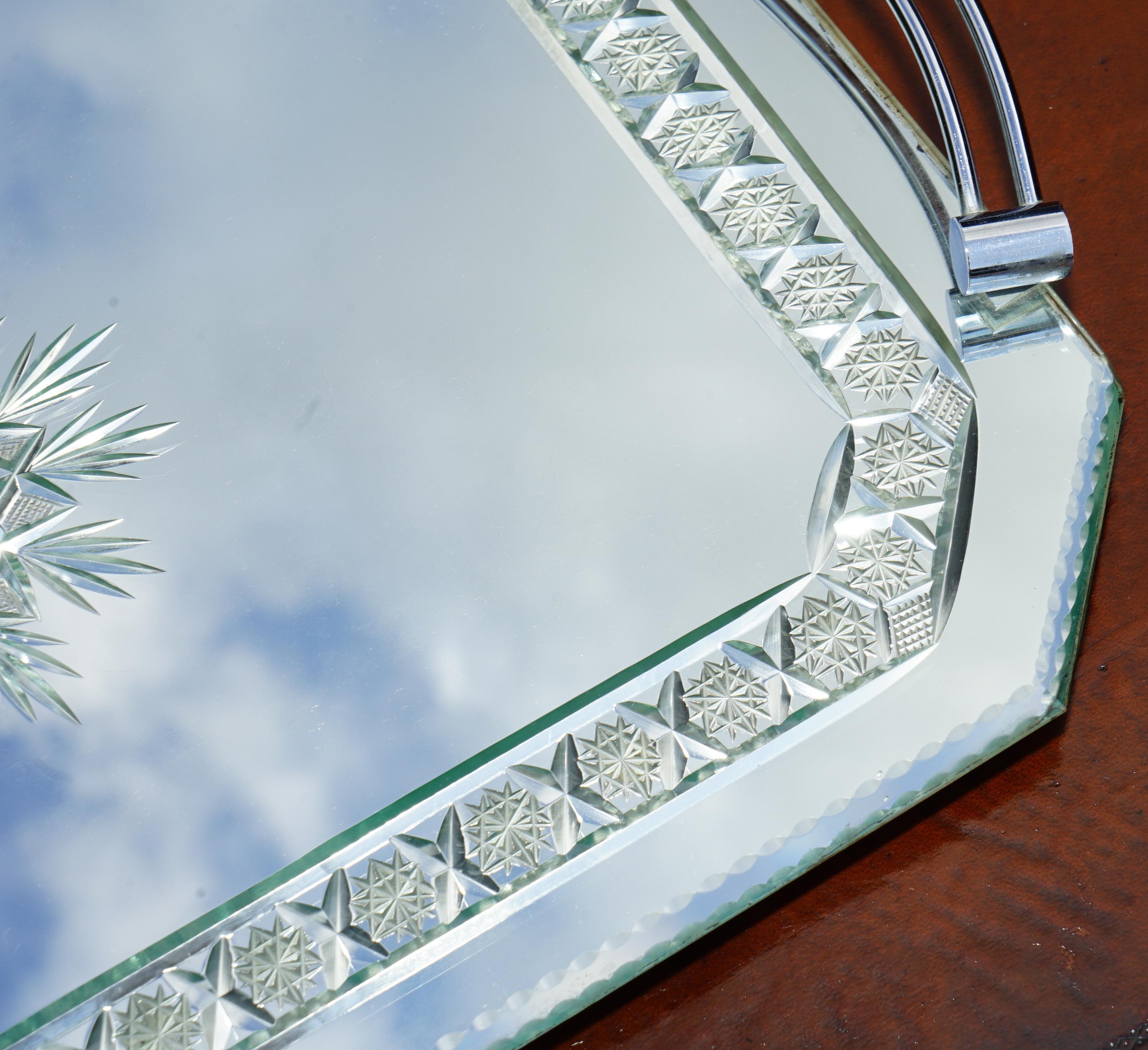 Glass EXQUISITE HAND MADE IN ITALY VENETiAN ETCHED GLASS TRAY BOUGHT IT ASPREY & CO For Sale