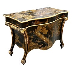 Magnifique commode Chippendale Chinoiserie peinte à la main en laque noire par Baker