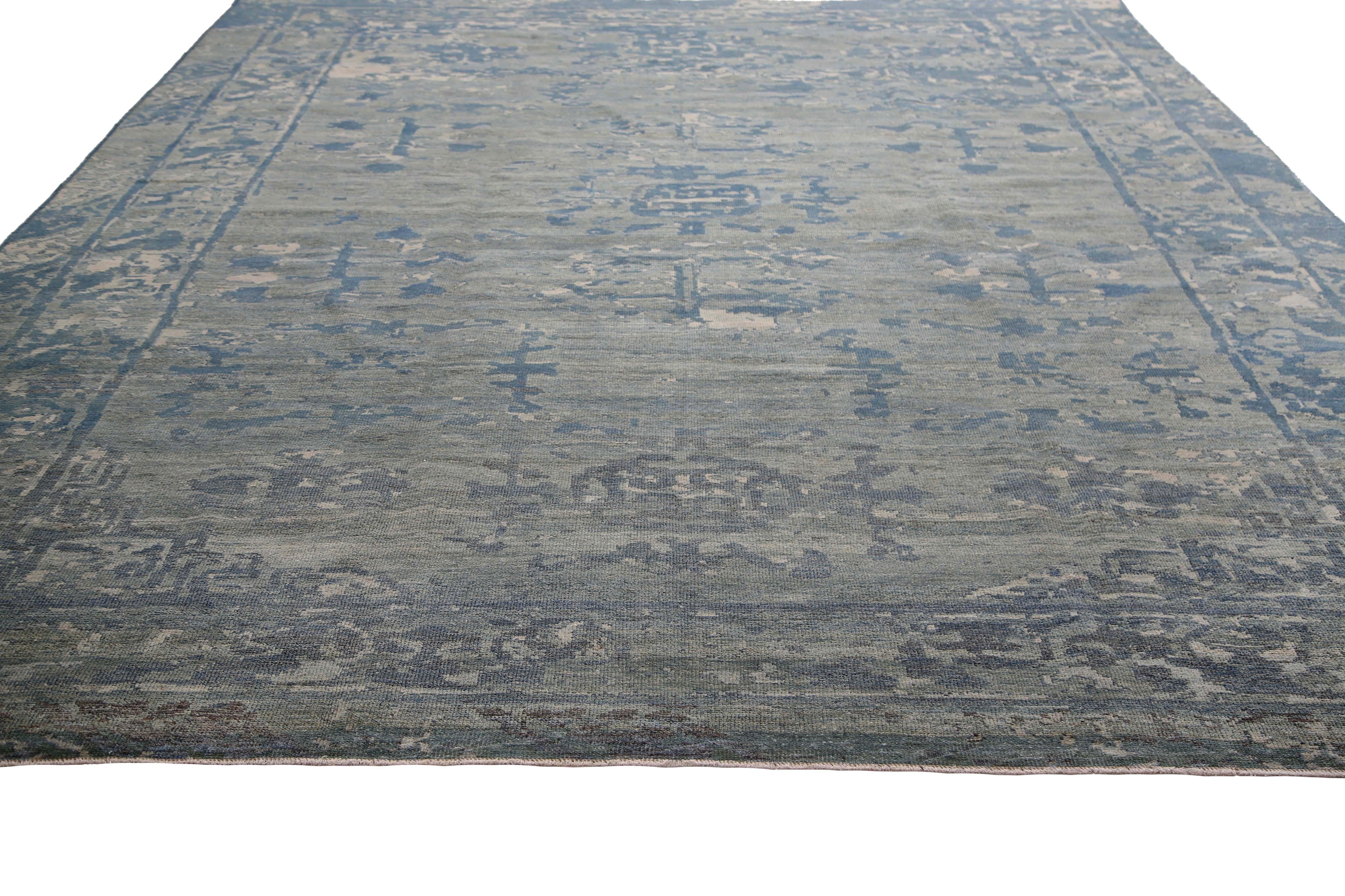 Exquisite Handmade Sultanabad Rug For Sale 3