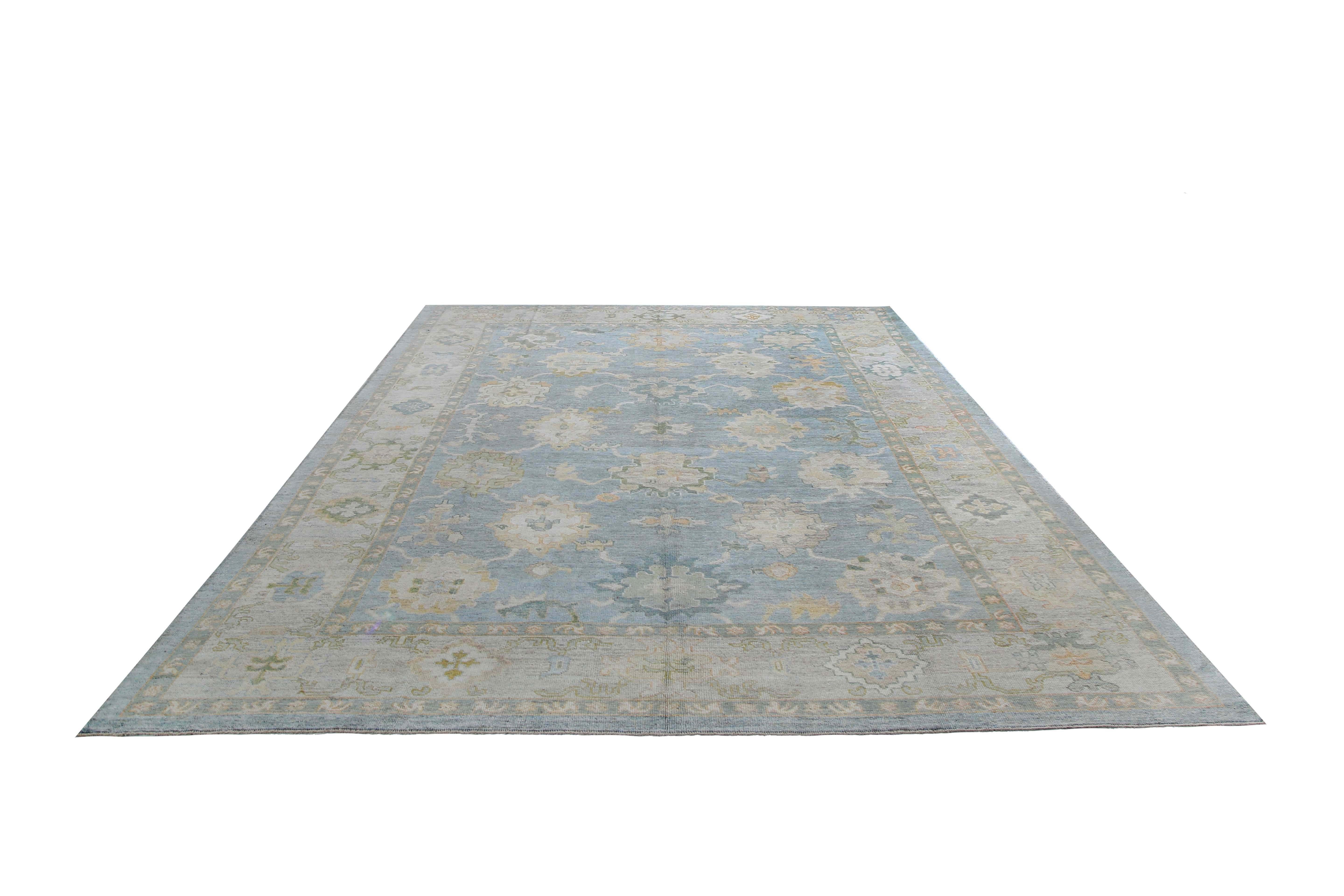 Contemporary Exquisite Handmade Turkish Oushak Rug For Sale