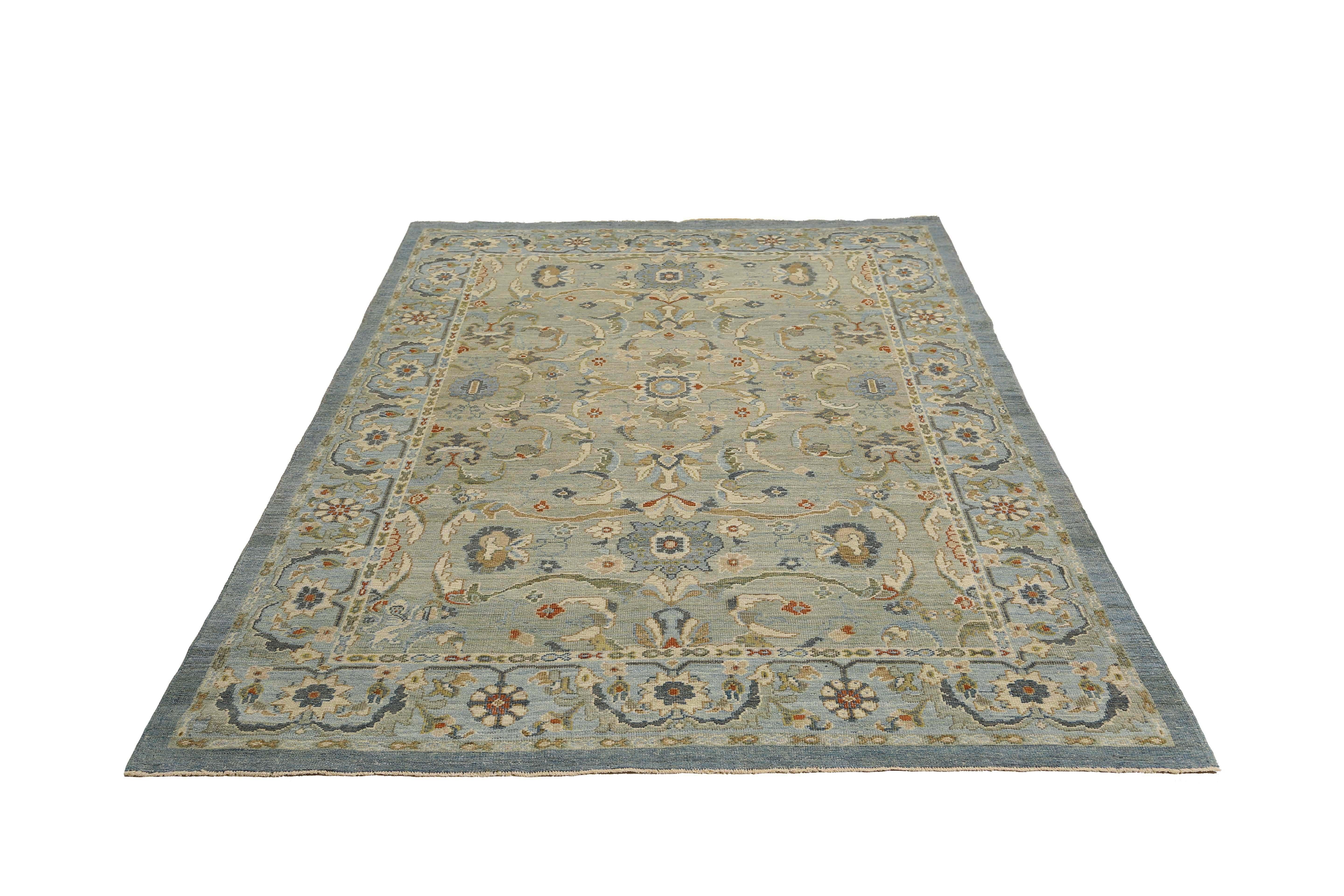 Exquisite Handmade Turkish Sultanabad Rug In New Condition For Sale In Dallas, TX