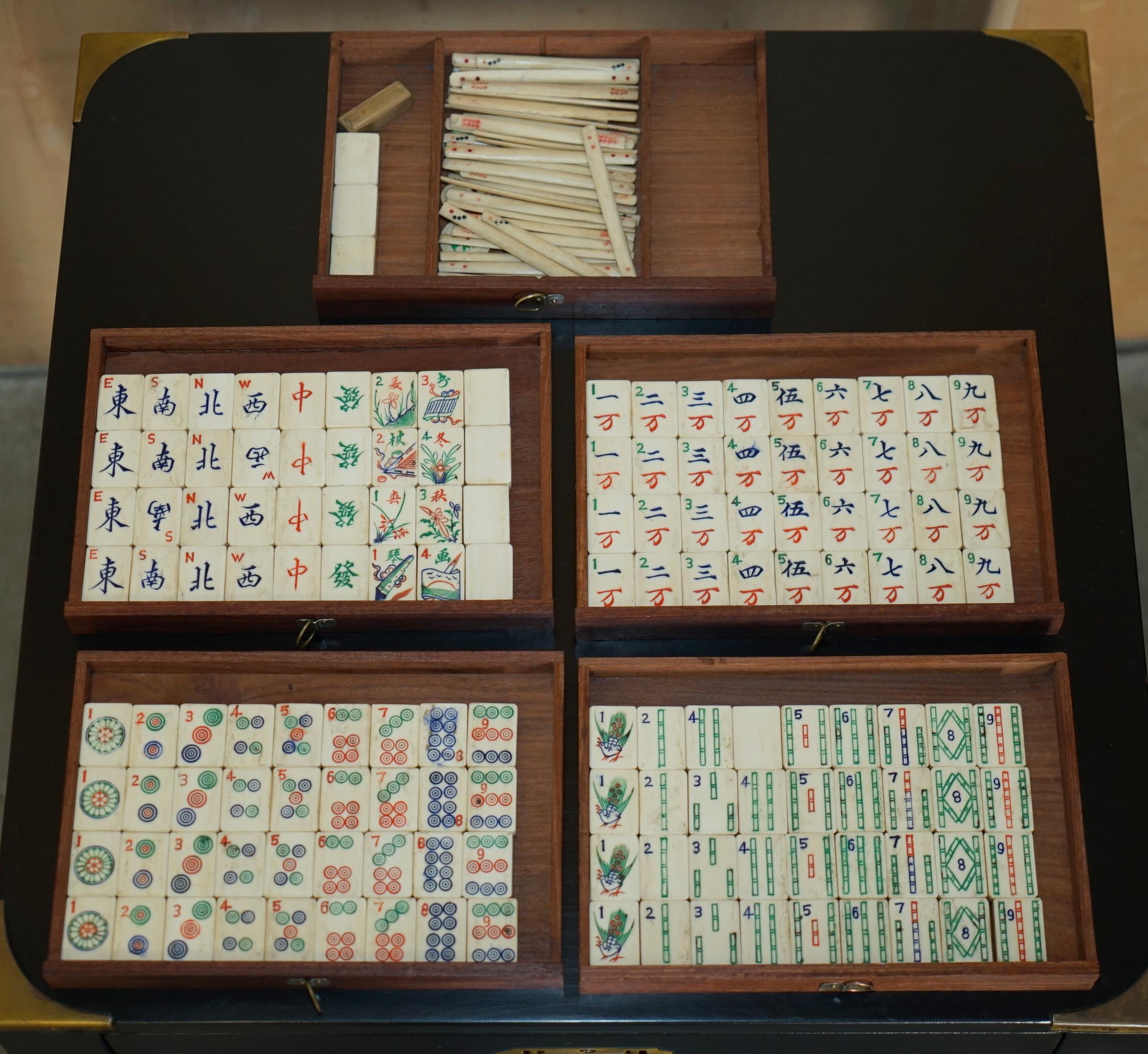EXQUISITE INLAID ANTiQUE FOUR PERSON MAHJONG SUITE CIRCA 1900'S CHINESE EXPORT For Sale 1