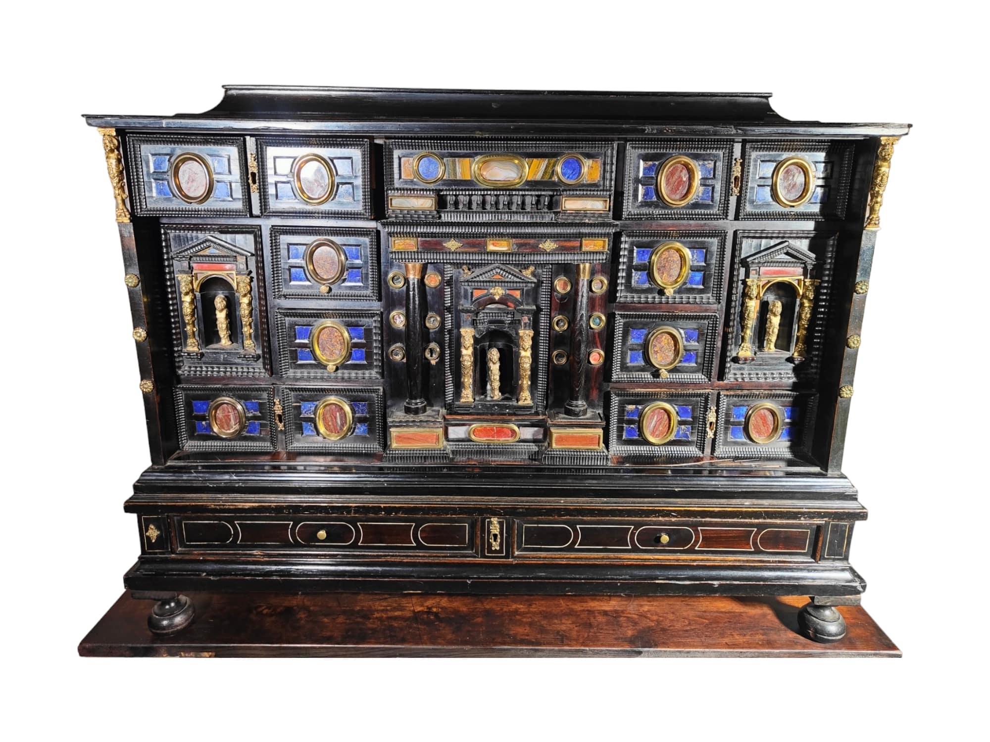 18th Century and Earlier Exquisite Italian 17th Century Ormolu and Specimen Marble Cabinet For Sale