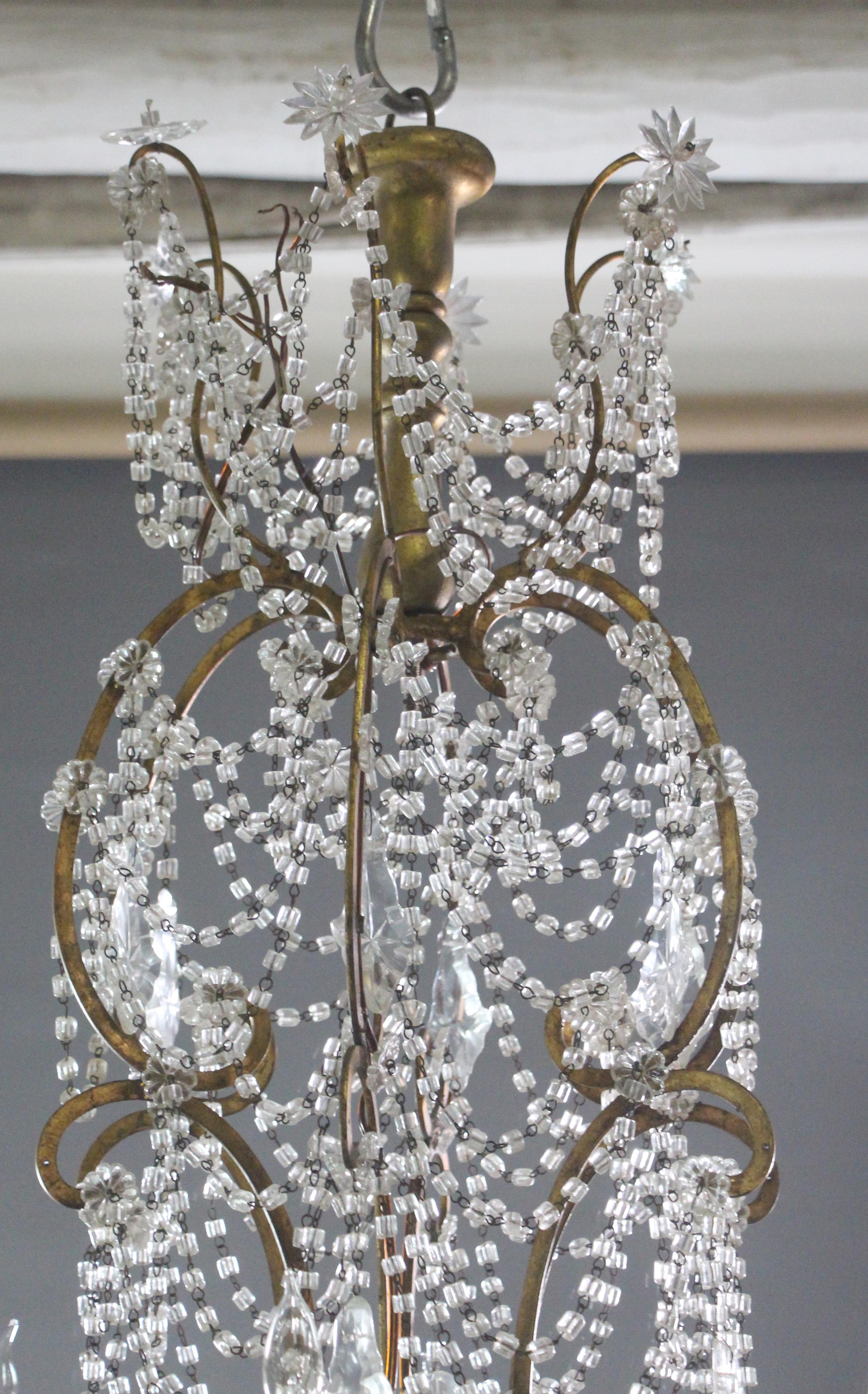 Unique Italian Wood Gilded Iron Beaded Crystal Chandelier w/ 18 Lights In Good Condition For Sale In New York, NY