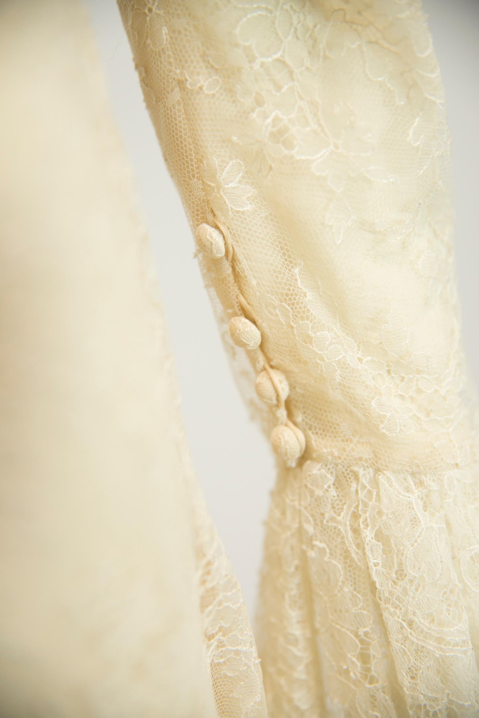 Exquisite Jean Louis Scherrer Couture Silk Chiffon & Lace-Trimmed Dress For Sale 9