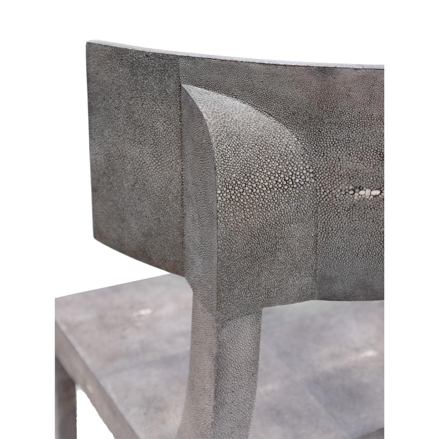 Late 20th Century Exquisite Klismos Chair in Blue/Gray Shagreen with Brass Sabots 1980s For Sale