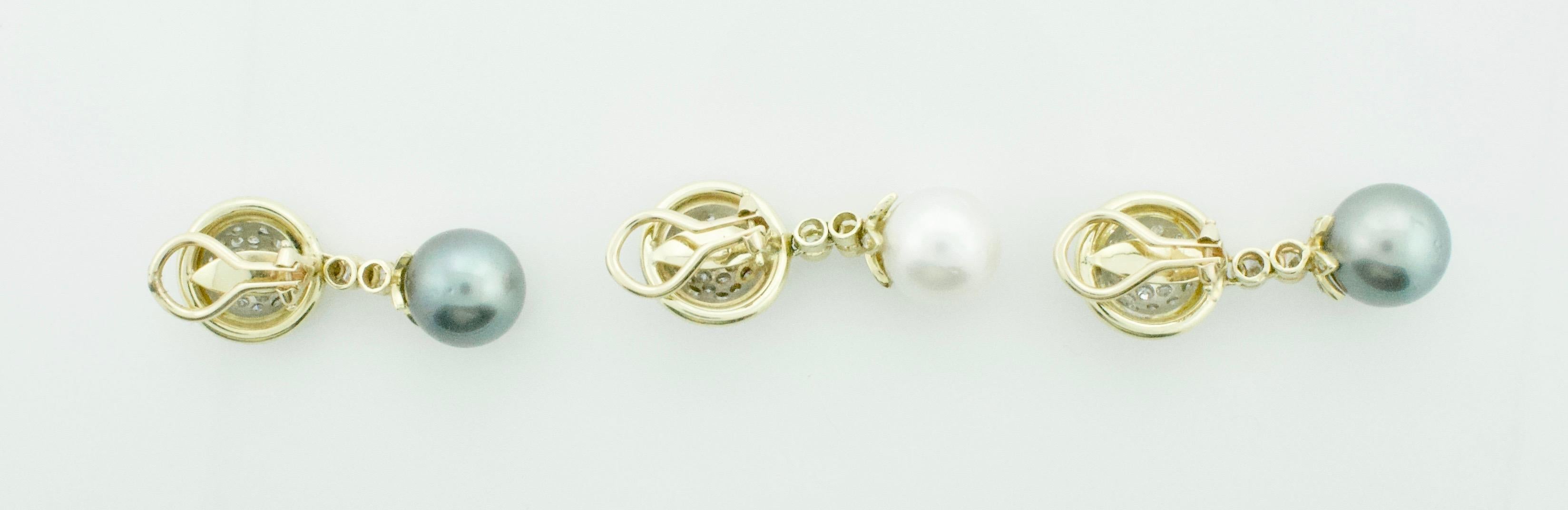 Boucles d'oreilles exquises en or jaune 14K avec diamants et perles (lot de 3)

Rehaussez votre style avec ces époustouflantes boucles d'oreilles en or jaune 14 carats, qui présentent une étonnante combinaison de diamants et de perles. Parfait pour