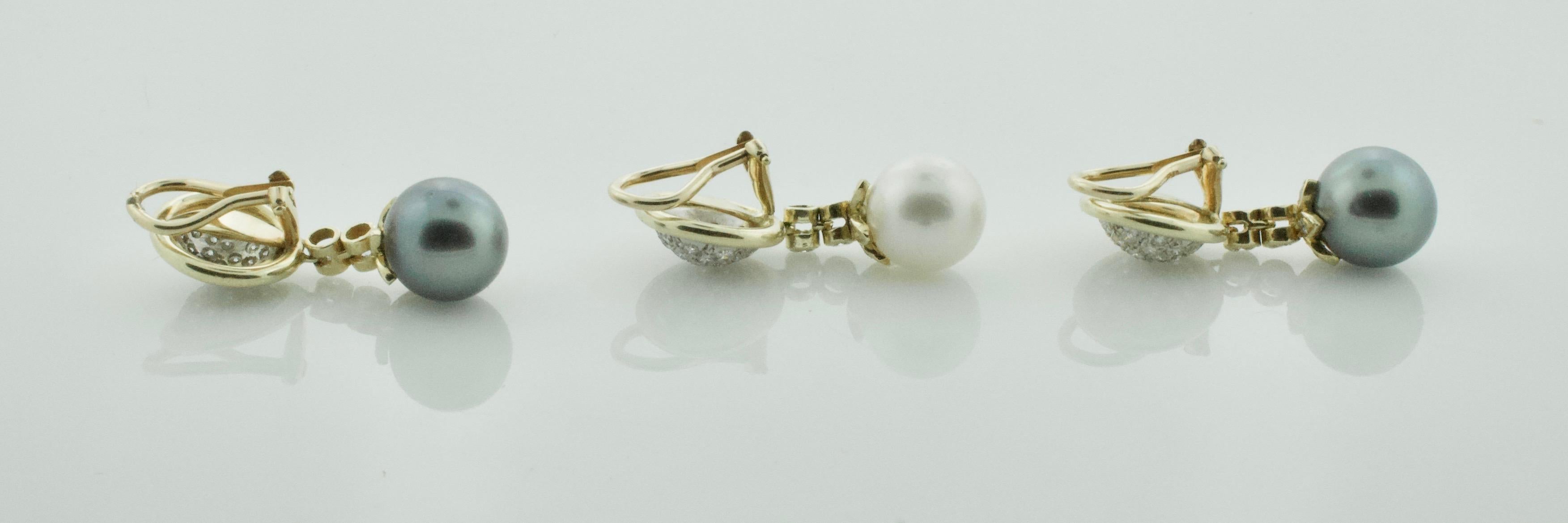 Boucles d'oreilles exquises en or jaune 14K avec diamants et perles (lot de 3) Excellent état - En vente à Wailea, HI