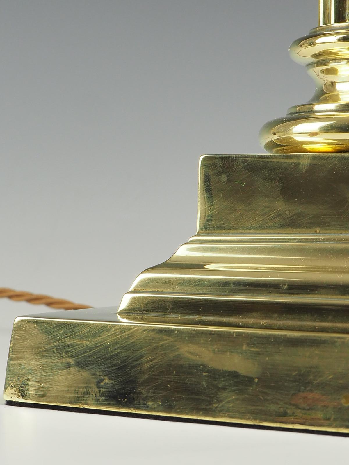 Exquisite Large Brass Corinthian Antique Table Lamp For Sale 9