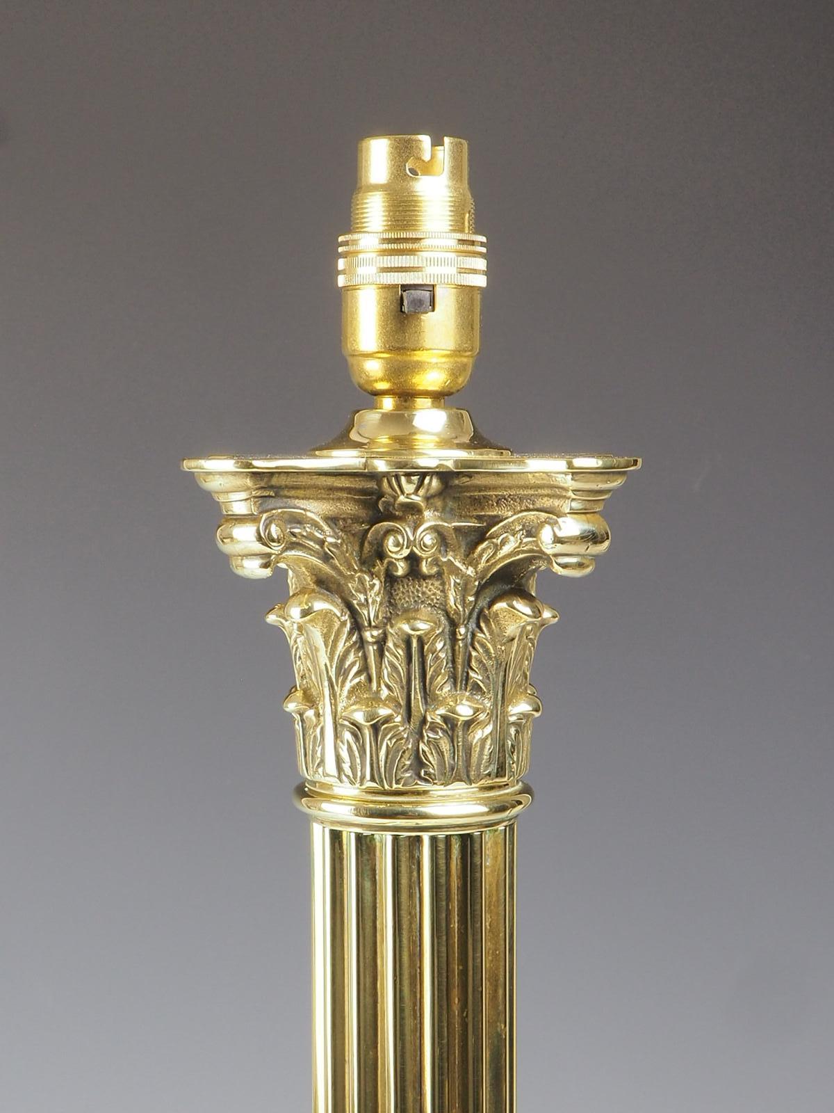 19th Century Exquisite Large Brass Corinthian Antique Table Lamp For Sale