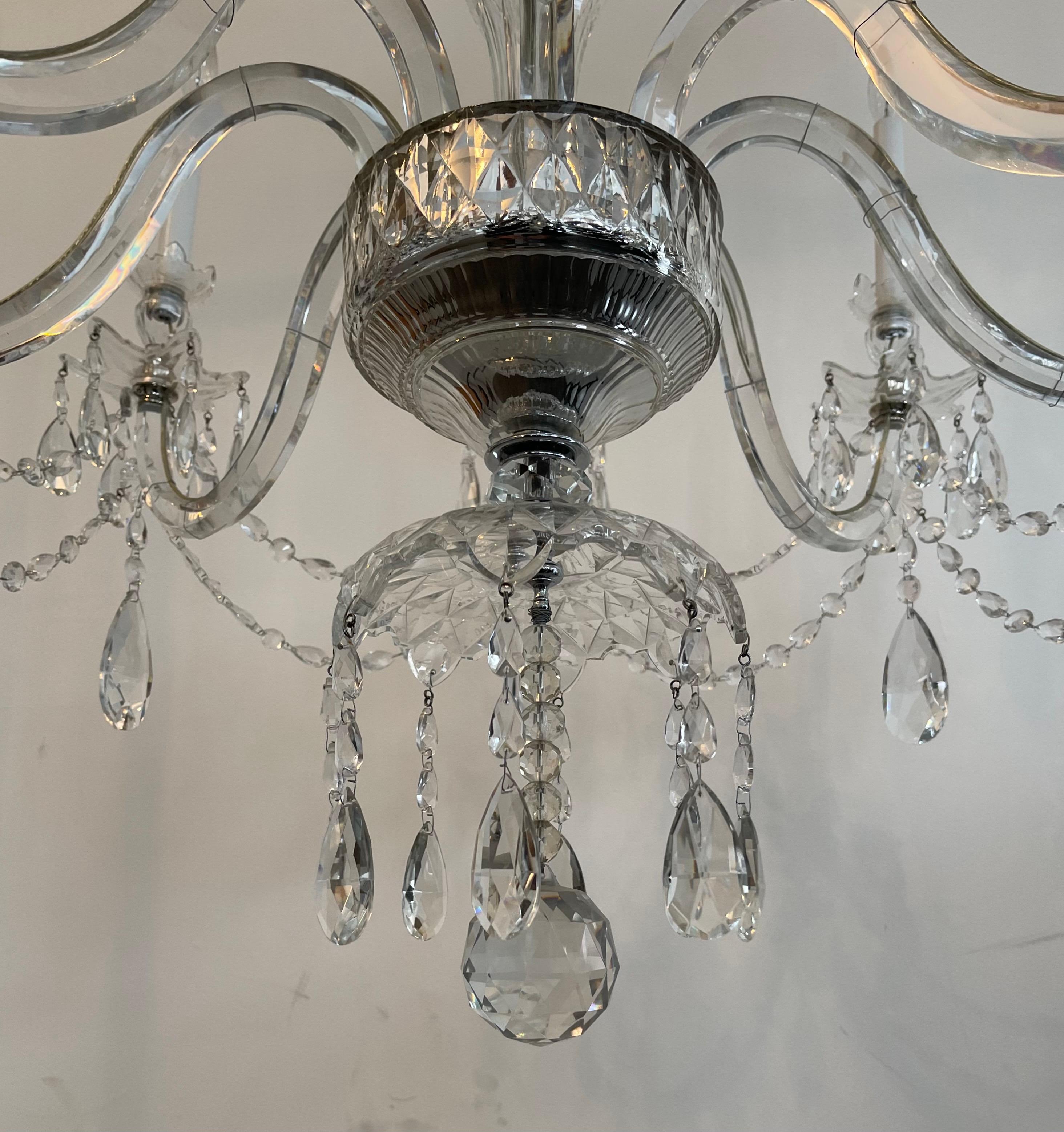 Exquisite Large English Georgian Crystal Swag 8 Light Chandelier    For Sale 3