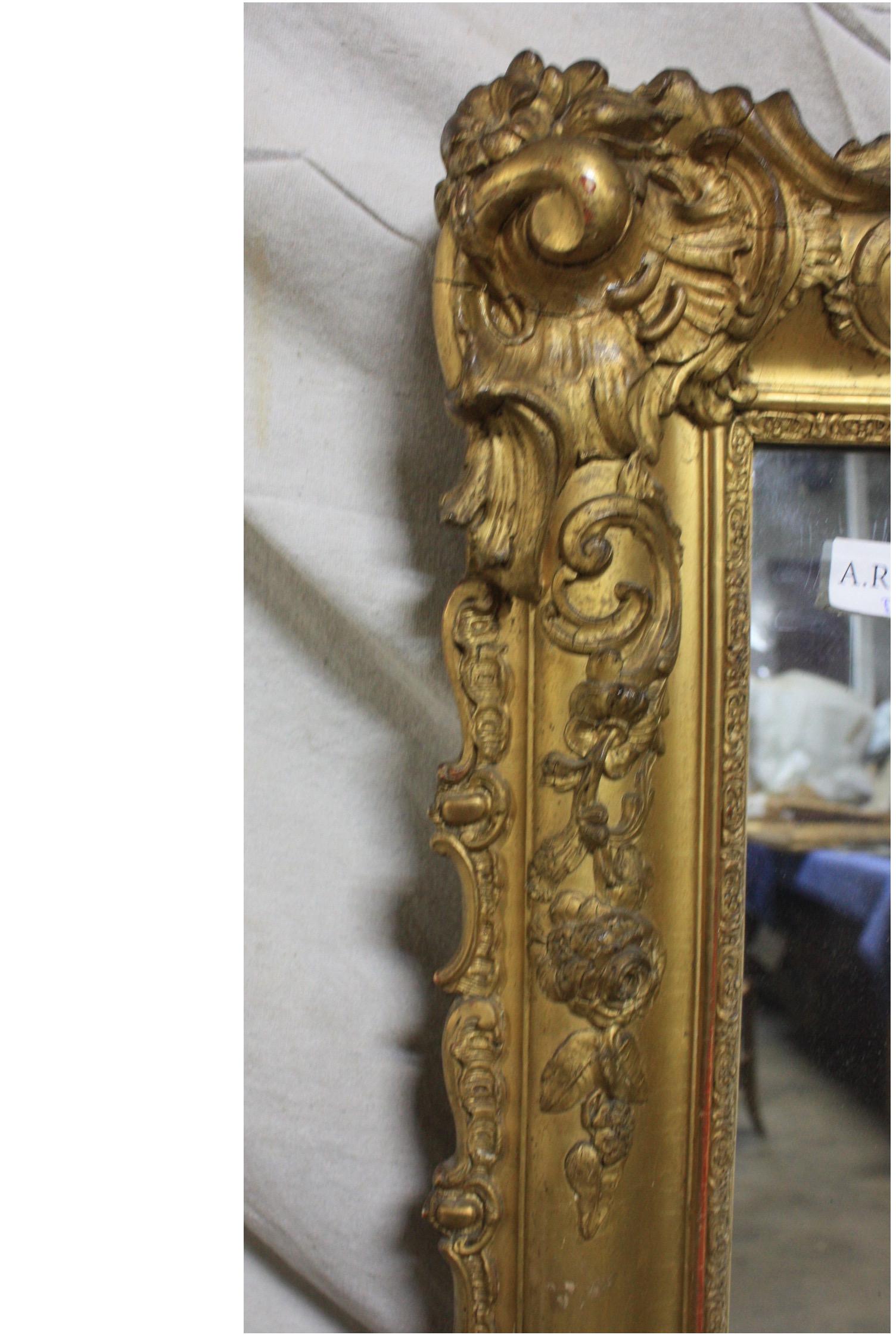 Exquisite Late 18th Century Italian Giltwood Mirror 7