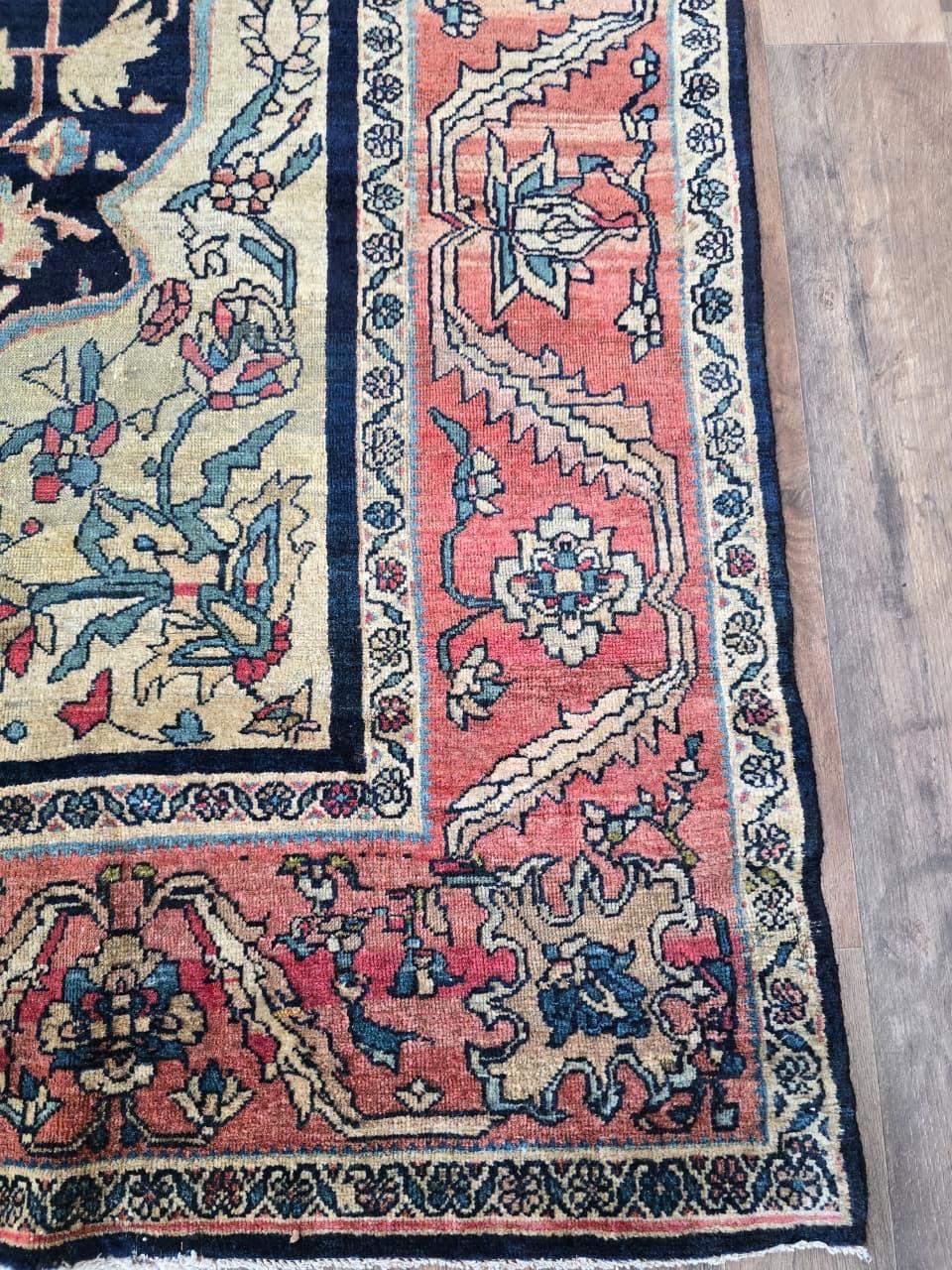 Exquisiter antiker Sarouk Farahan-Teppich aus dem späten 19. Jahrhundert, CIRCA 1870er Jahre - 78 x 50 im Angebot 7