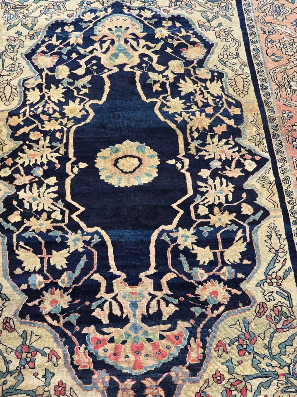 Exquisiter antiker Sarouk Farahan-Teppich aus dem späten 19. Jahrhundert, CIRCA 1870er Jahre - 78 x 50 (Handgeknüpft) im Angebot