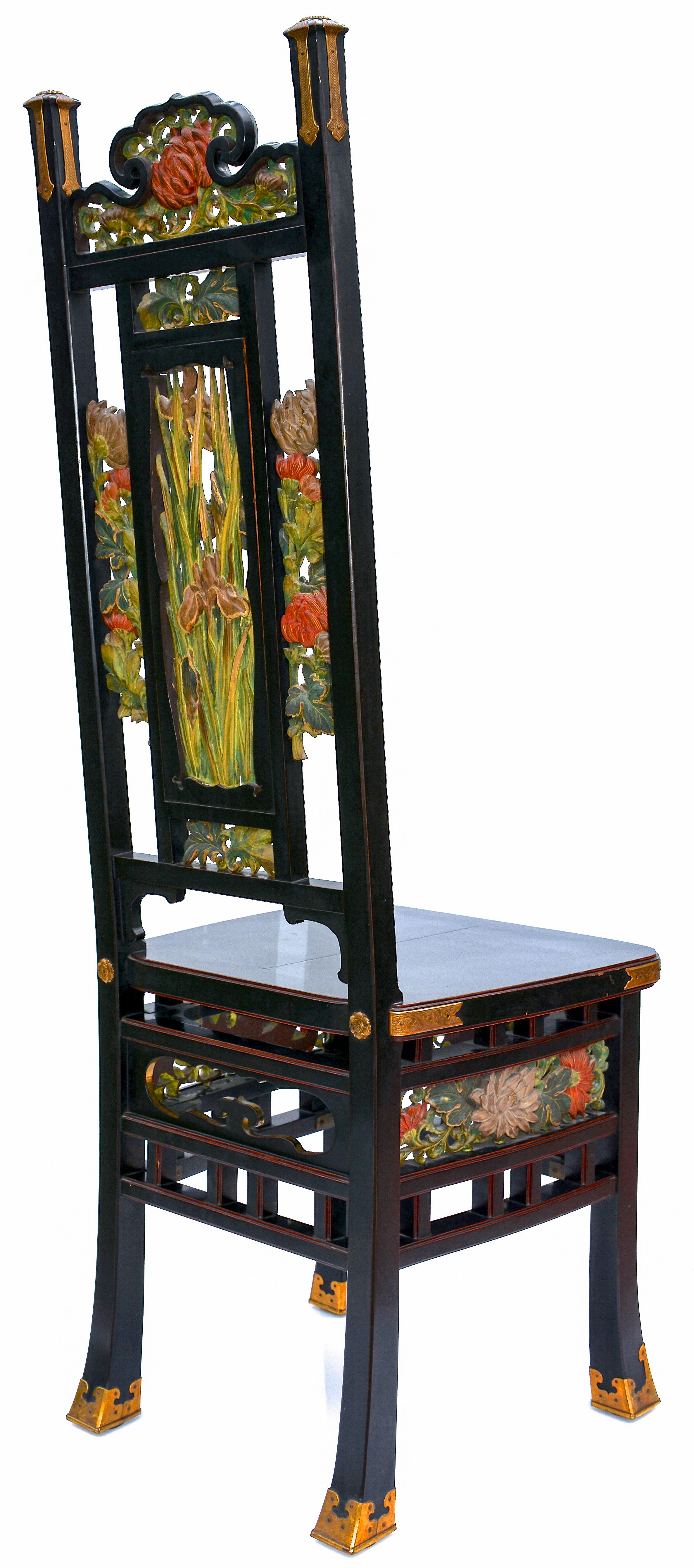 Exquisita silla japonesa de finales del siglo XIX con respaldo alto y laca negra en venta 7