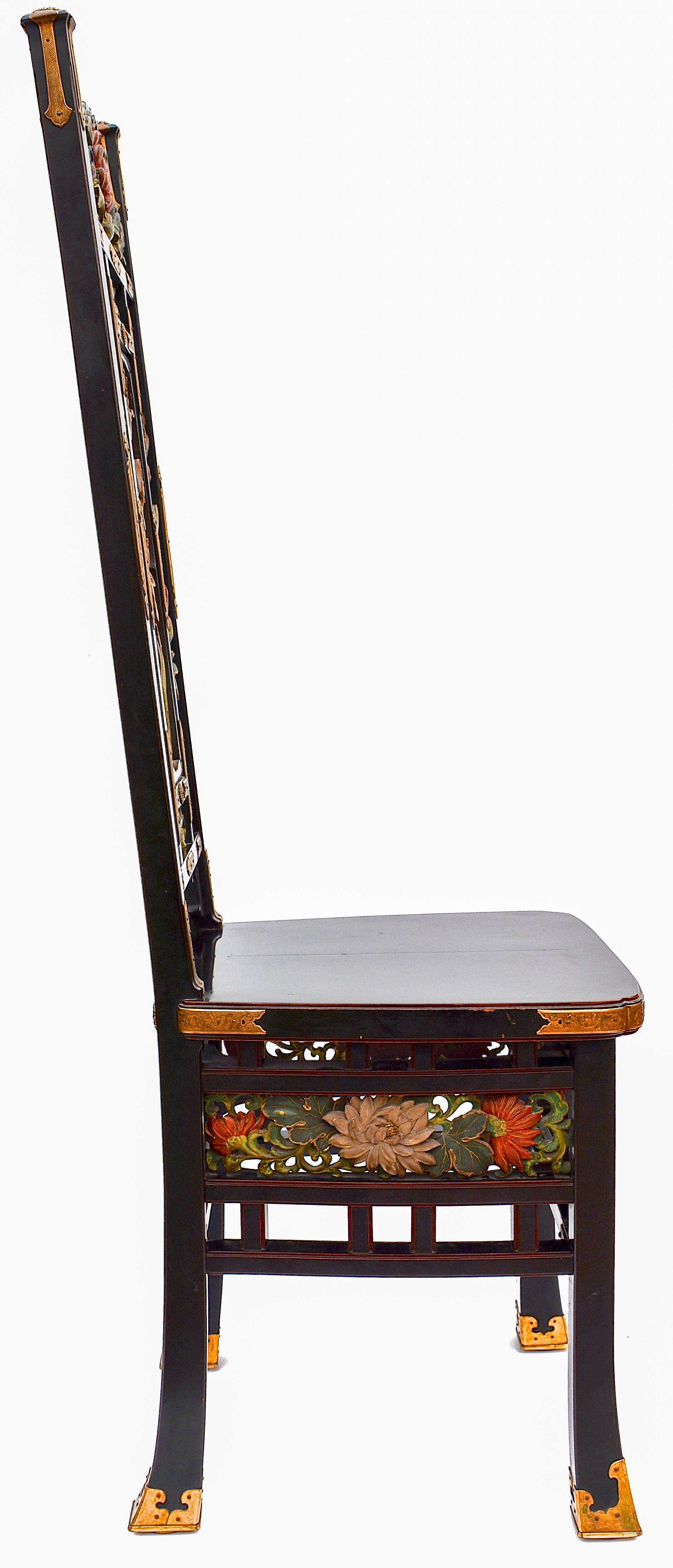 Exquisita silla japonesa de finales del siglo XIX con respaldo alto y laca negra en venta 8