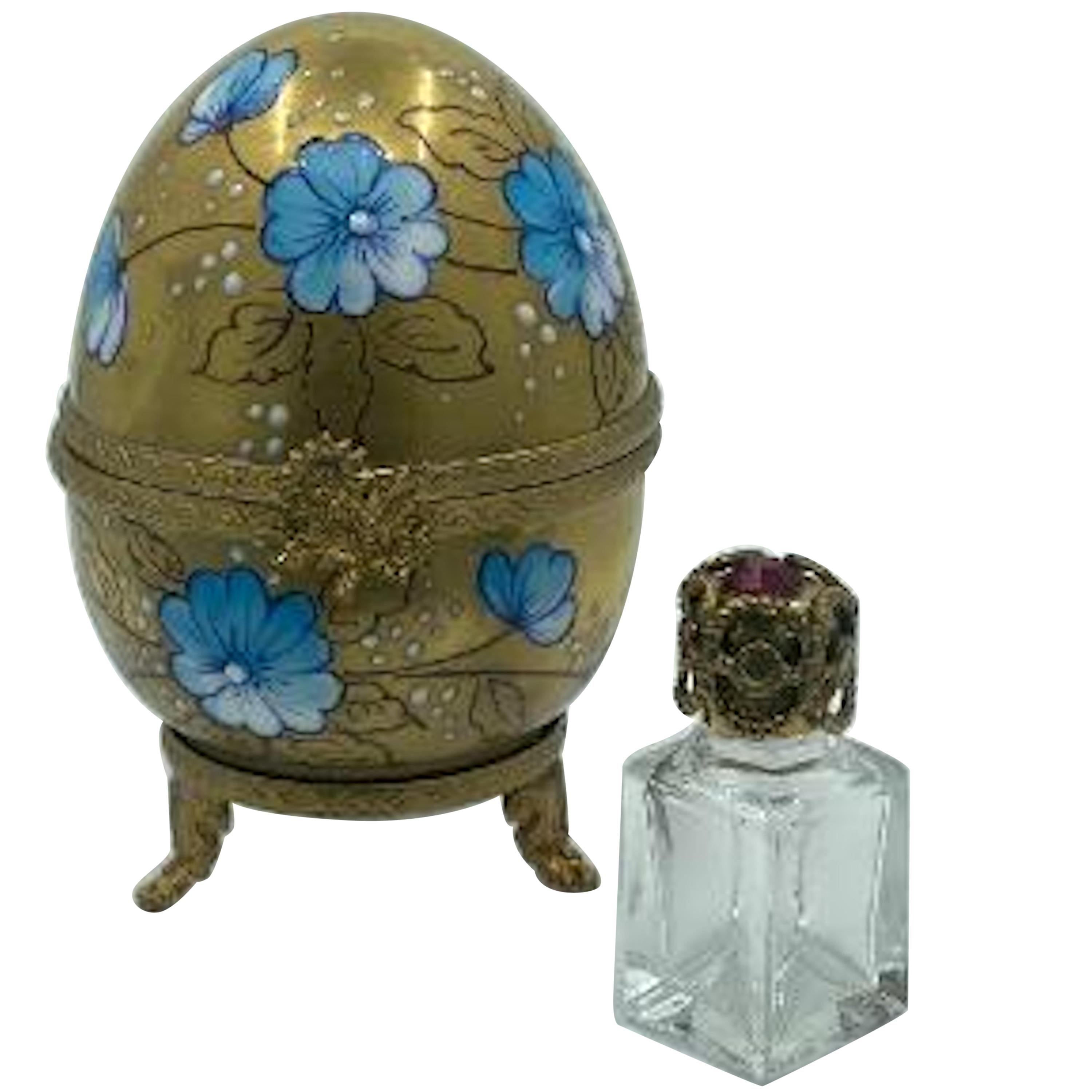 Exquisite Limoges France 24-Karat Gold Porcelain Egg with Perfume Bottle Inside