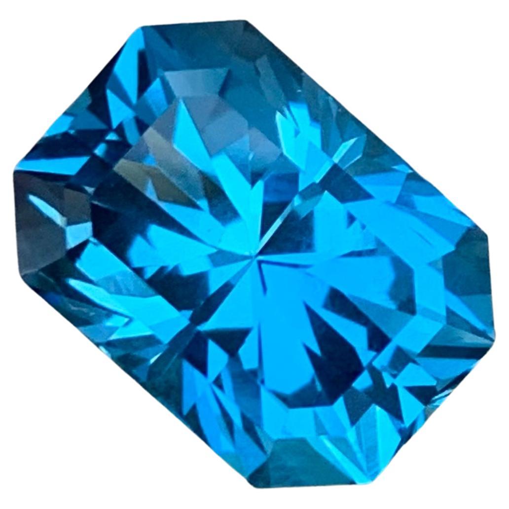 Exquisite London Blue Topaz Gemstone 12.10 Carats Irradiated Topaz Ring Jewelry For Sale