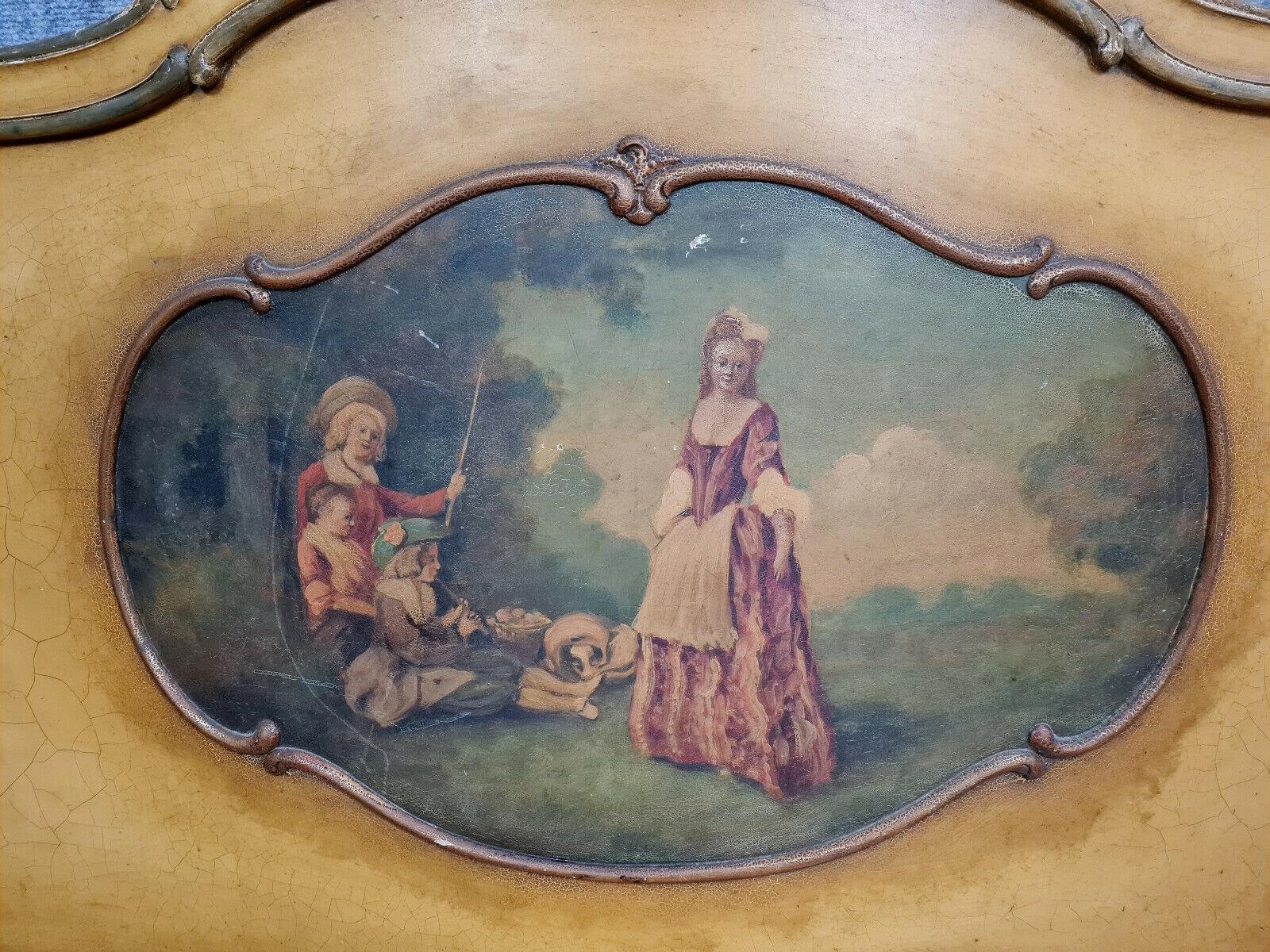 Exquisite Louis XV Style Canopy Bed in Lacquered and Painted Wood -1X26 In Good Condition In Bordeaux, FR