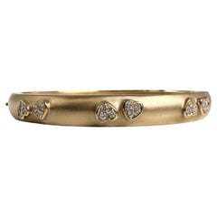 Exquisite matte finish heart Diamant-Armreif 14KT Gelbgold