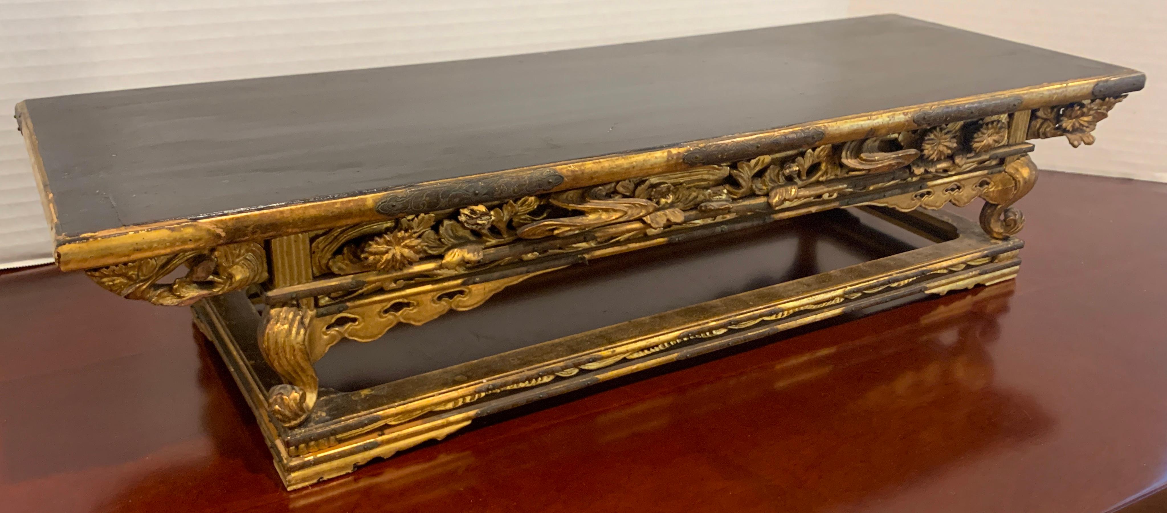 20th Century Exquisite Meiji Period Gilt Lacquered and Brass Mounted Stand For Sale