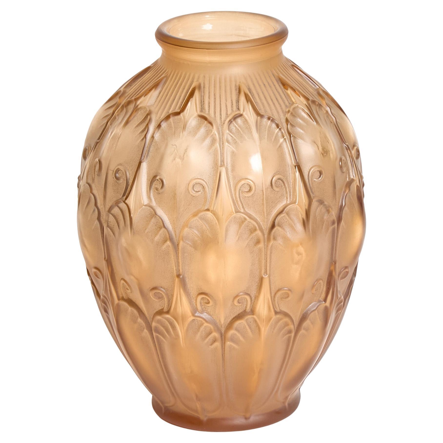 Vase en verre exquis pour les arts de la table de Val Saint Lambert, Belgique, 1934