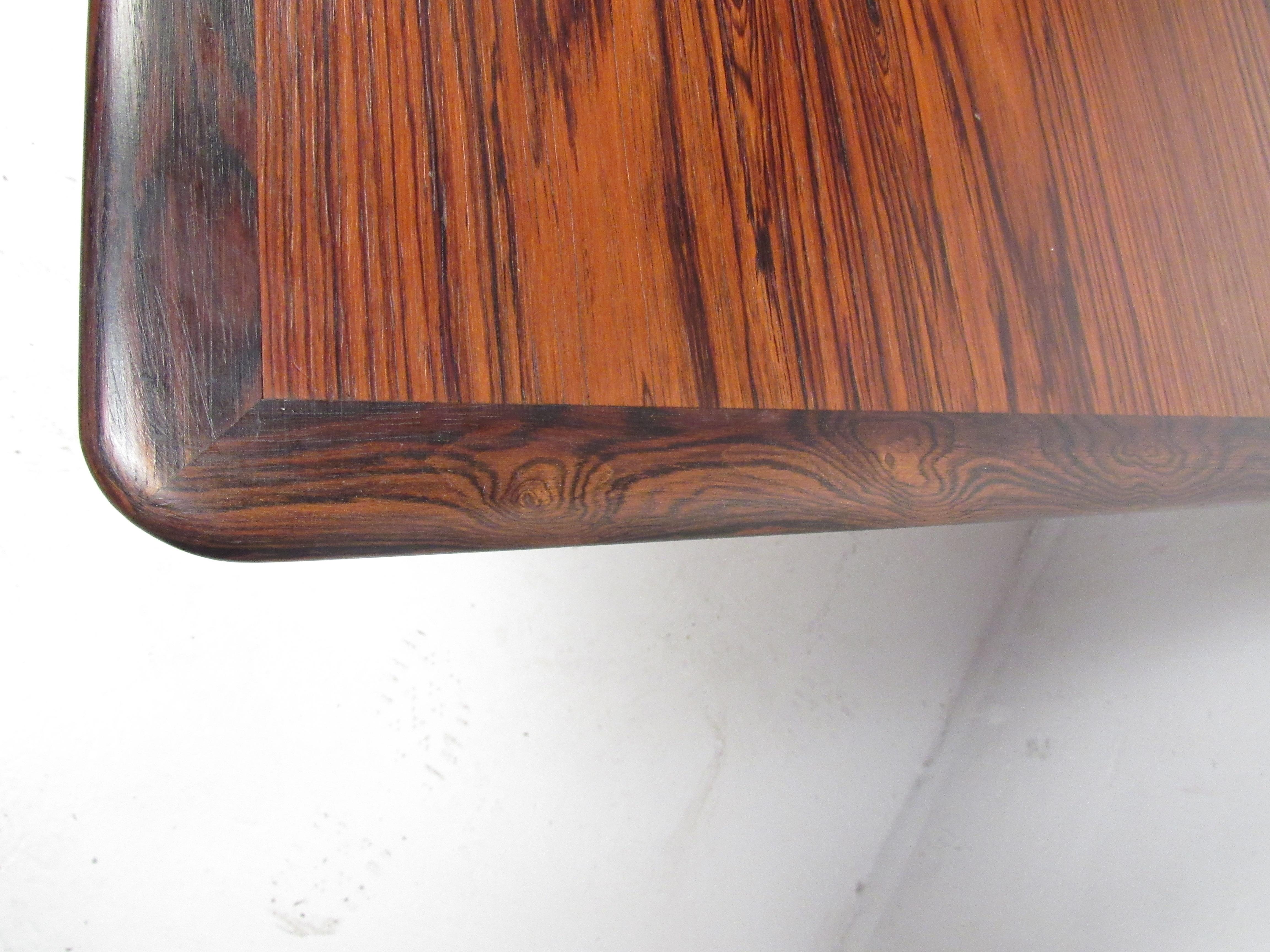 Exquisite Midcentury Danish Rosewood Draw Leaf Dining Table 7