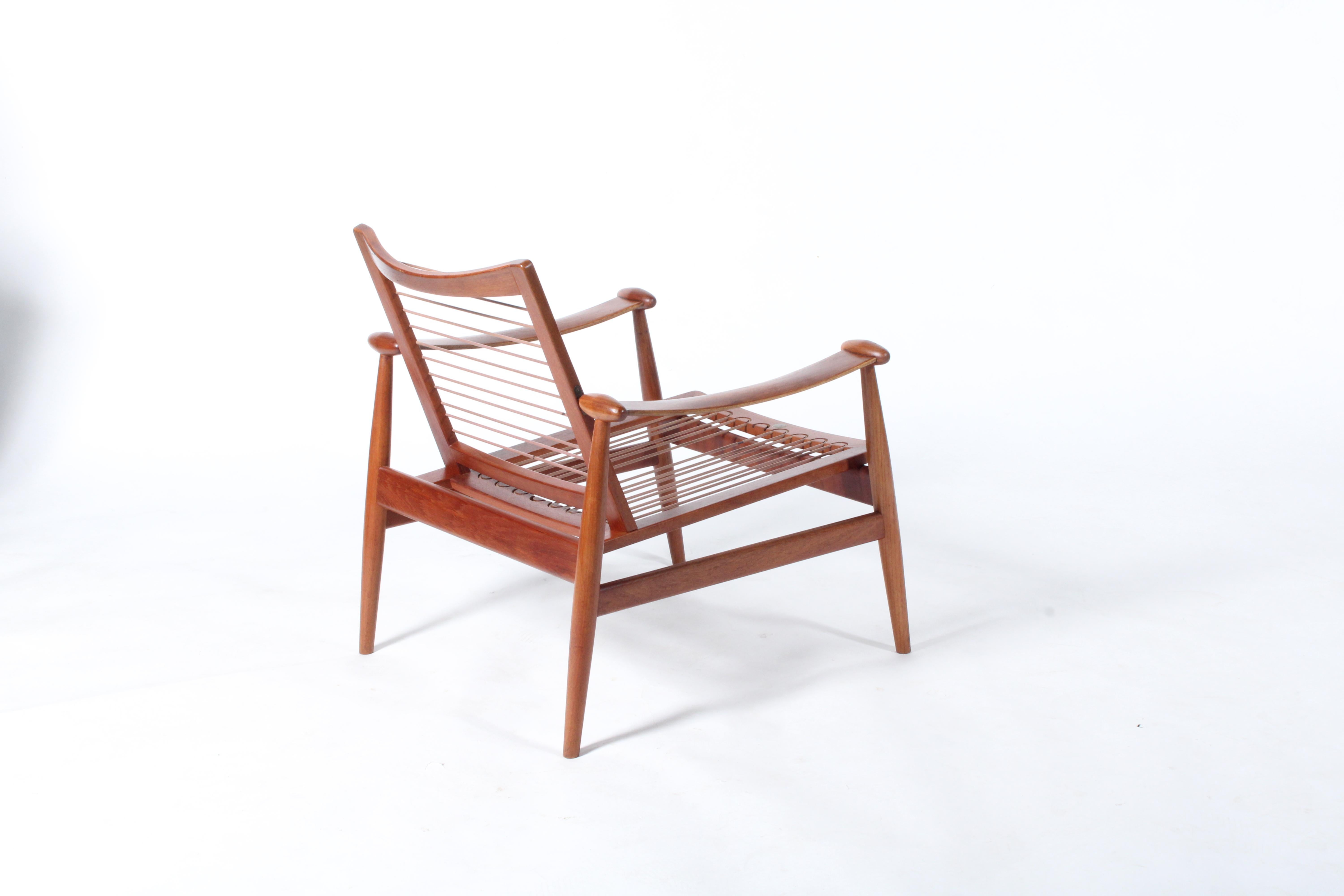 Exquisite Mid Century Danish Spade Chair By Finn Juhl For France & Son In Teak For Sale 4