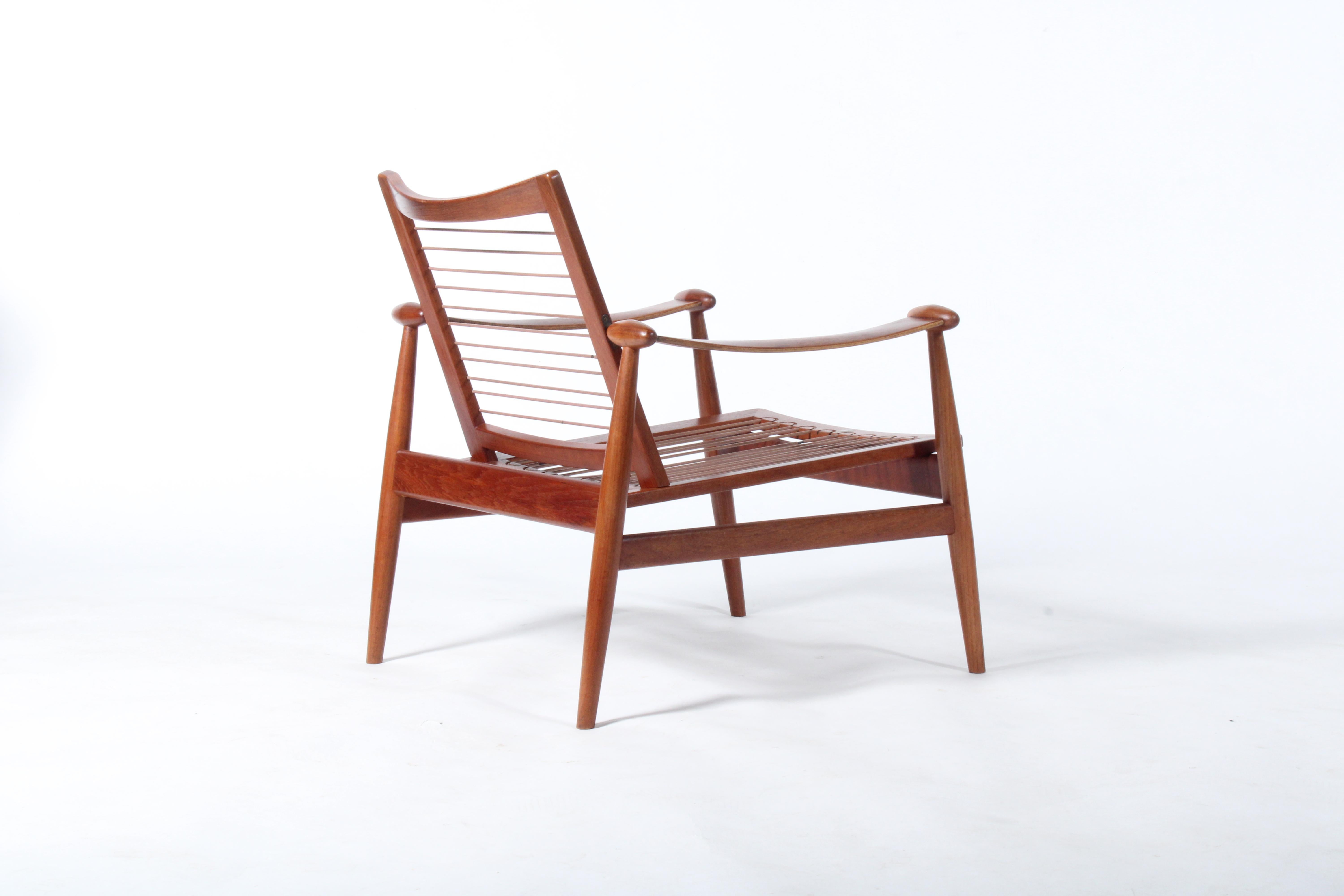 Exquisite Mid Century Danish Spade Chair By Finn Juhl For France & Son In Teak For Sale 6