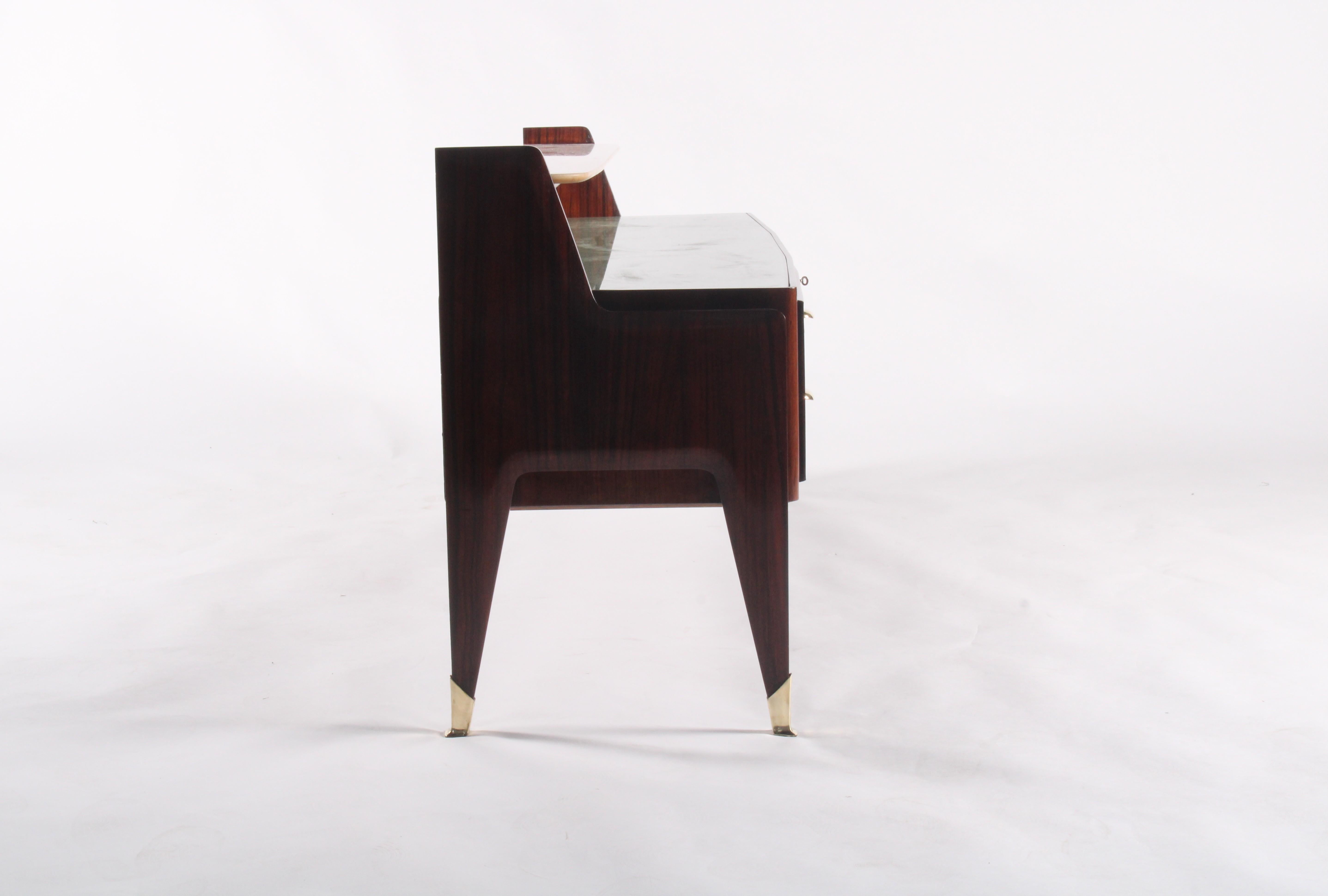 Mid-Century Modern Exquisite Mid Century Italian Sideboard For Sale