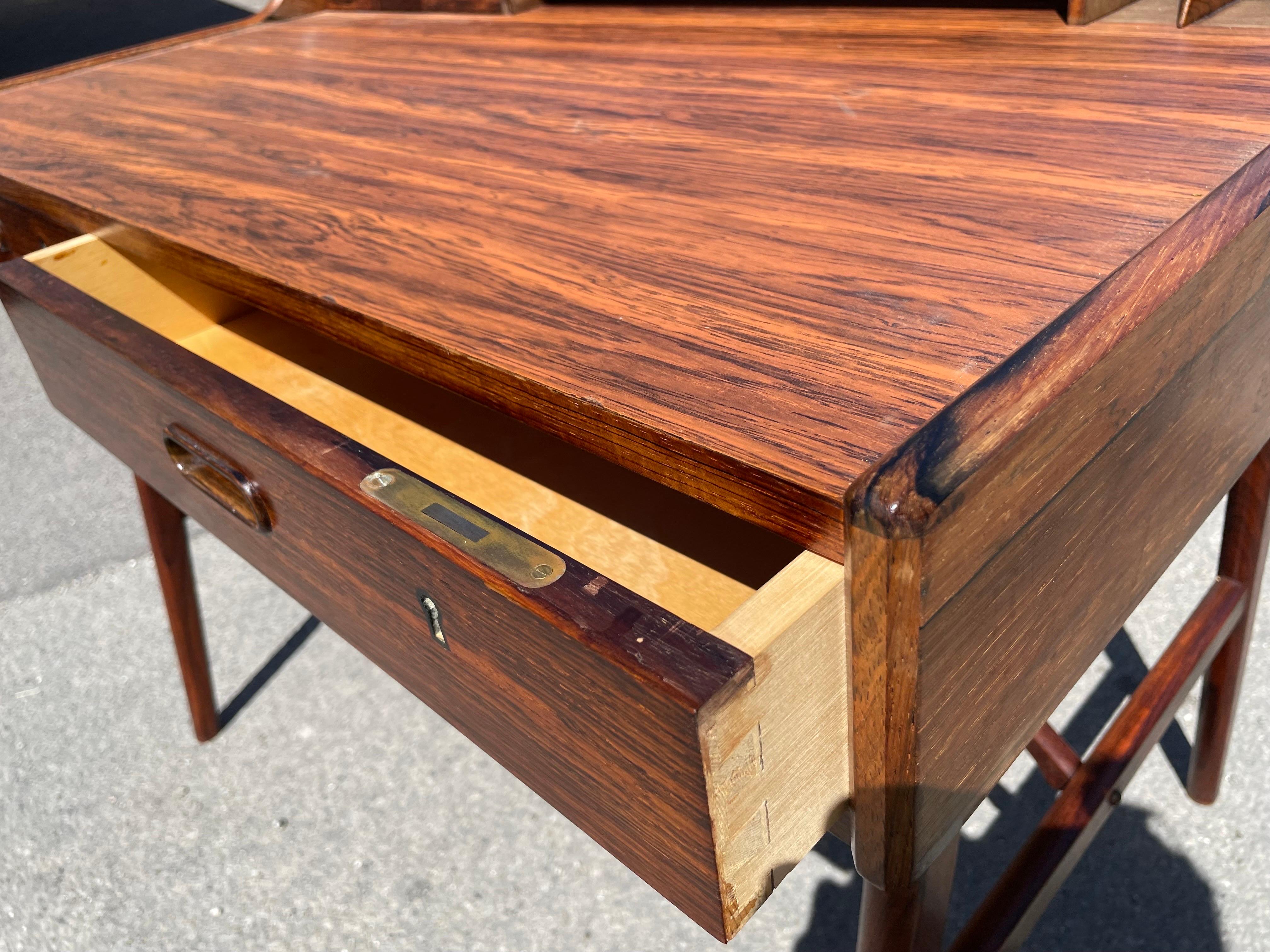 Exquisite mid-century modern desk by Arne Wahl Iversen, 1970´s 6