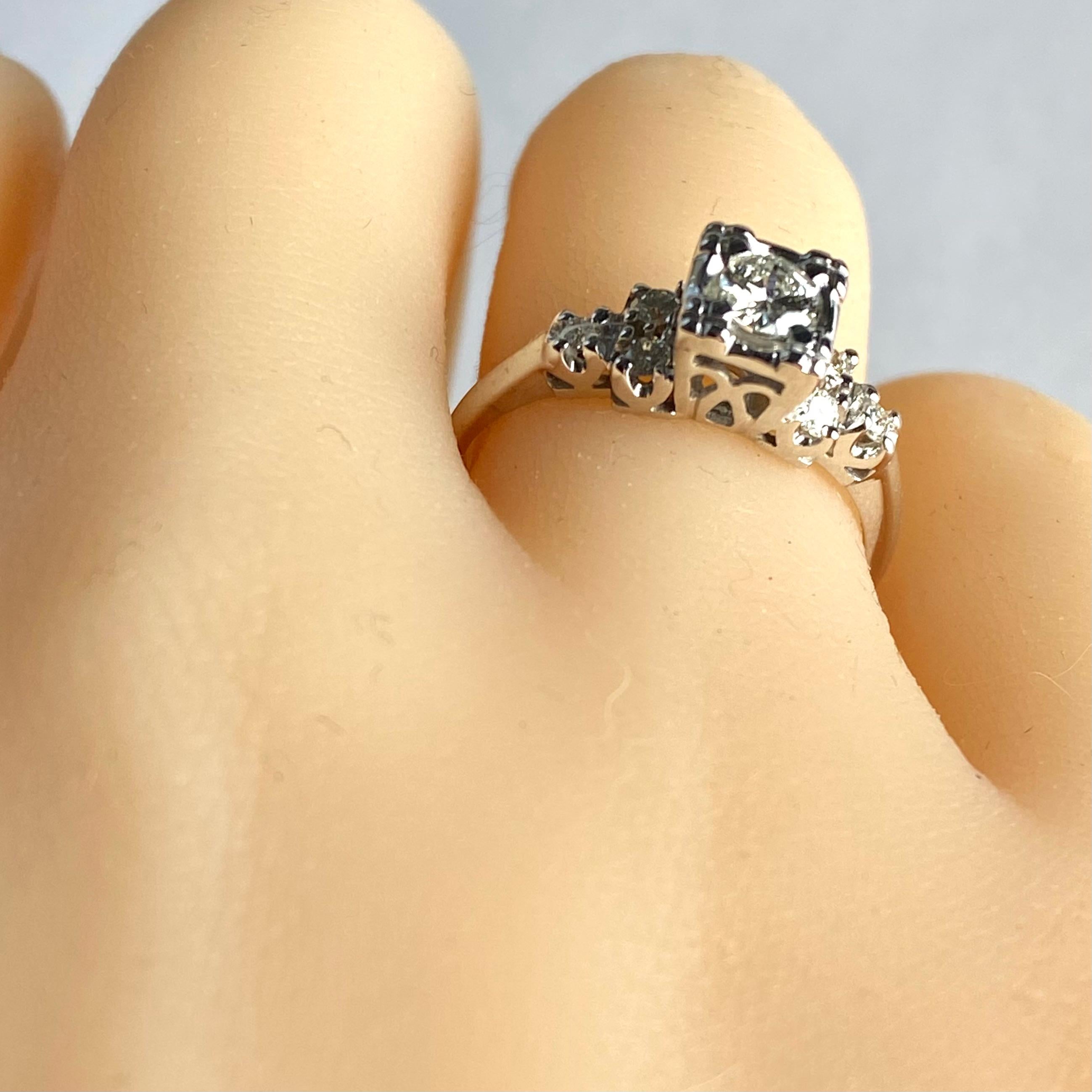 Exquisite Mid-Century Vintage Diamond Cocktail Ring in 14K White Gold For Sale 5