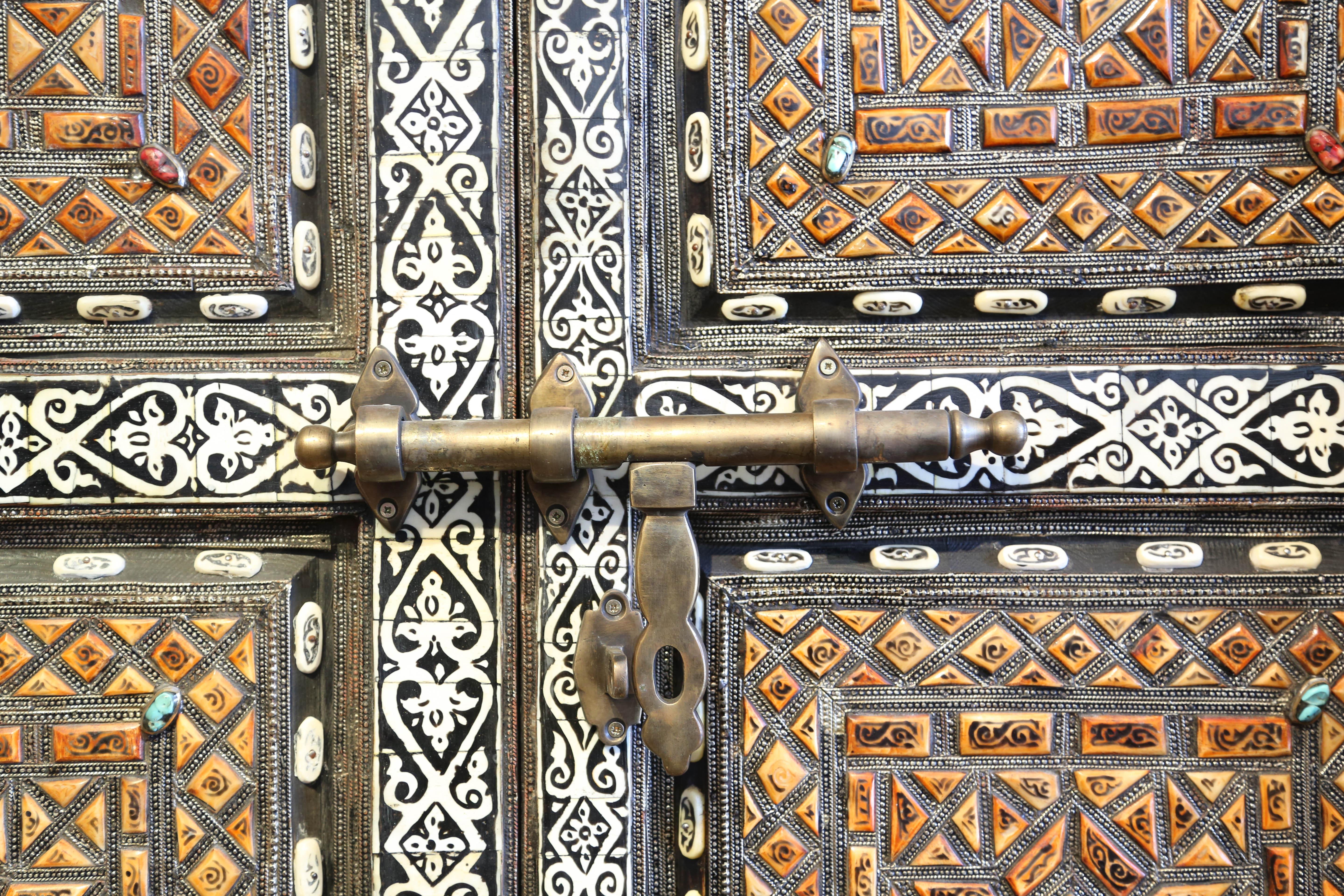 Exquisite Moroccan Palace Door with Camel Bone and Semi Precious Stones In Excellent Condition In West Palm Beach, FL