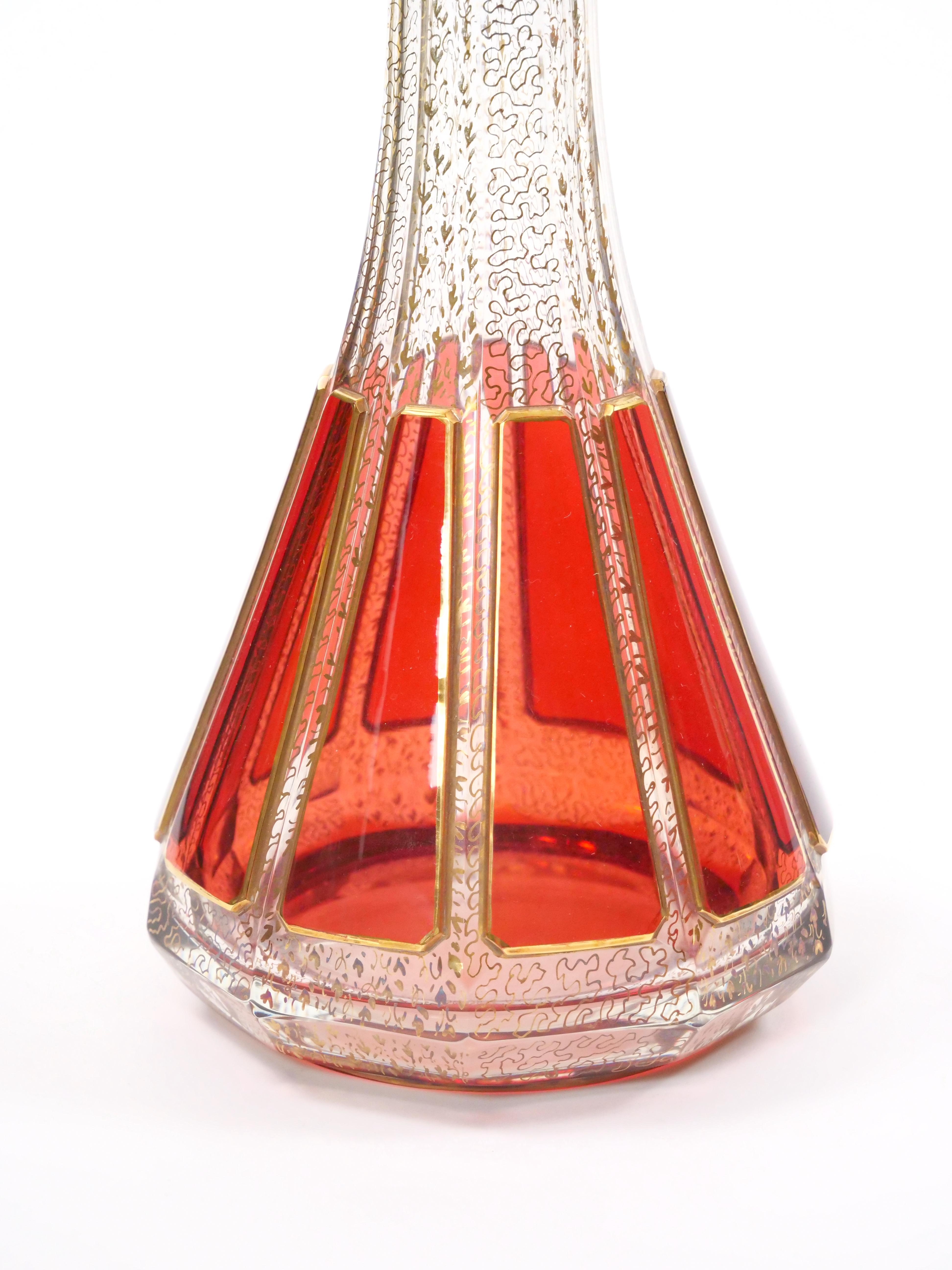Exquisito Servicio de Copas / Decantadores de Vino de Cristal Tallado con Paneles de Arándano Rojo Moser en venta 7