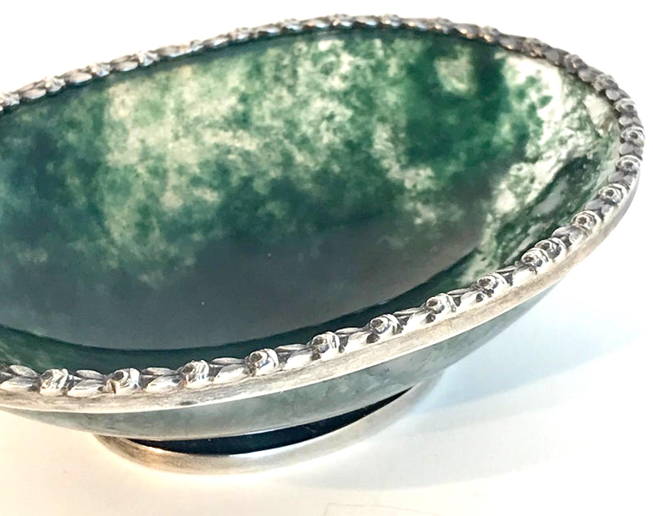 Exquisite Moss Agate Pedestal Bowl with Silver Mounts, Unmarked, Early 20th C. For Sale 6